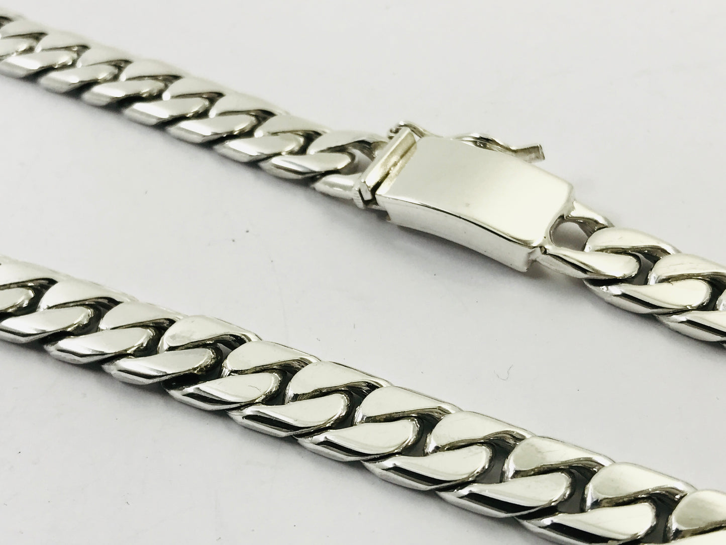Heavy Taxco Mexican 925 Sterling Silver Curb Chain Necklace. 24", 152 grams