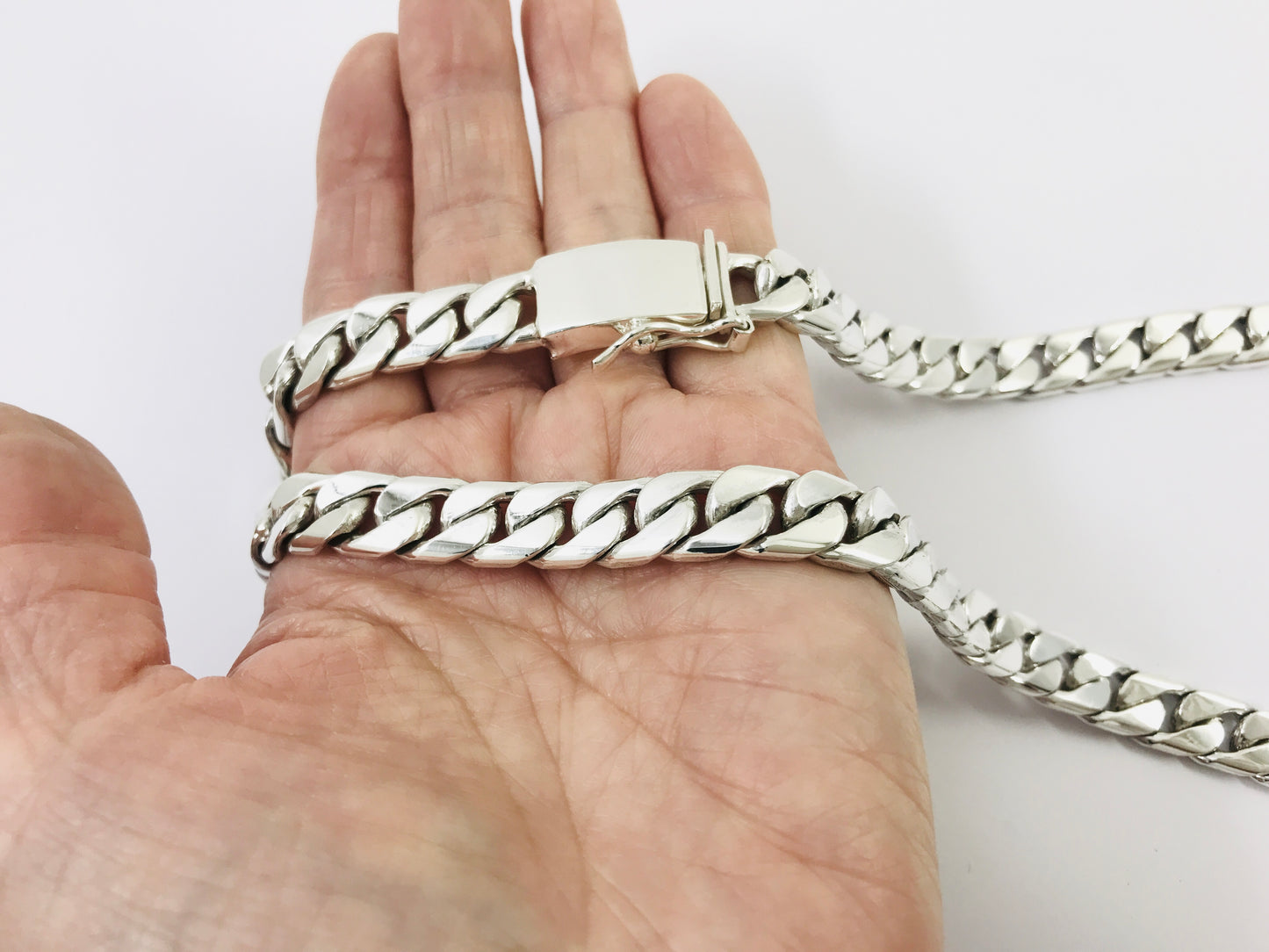 Long Taxco Mexican 925 Sterling Silver Curb Chain Necklace. 28", 71cm, 179 grams