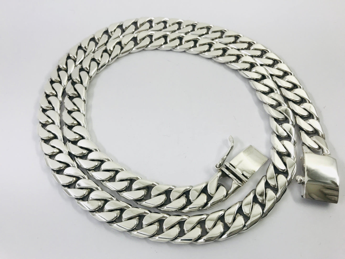 Heavy Long Taxco, Mexican 925 Sterling Silver Curb Chain Necklace. 179 g, 28"
