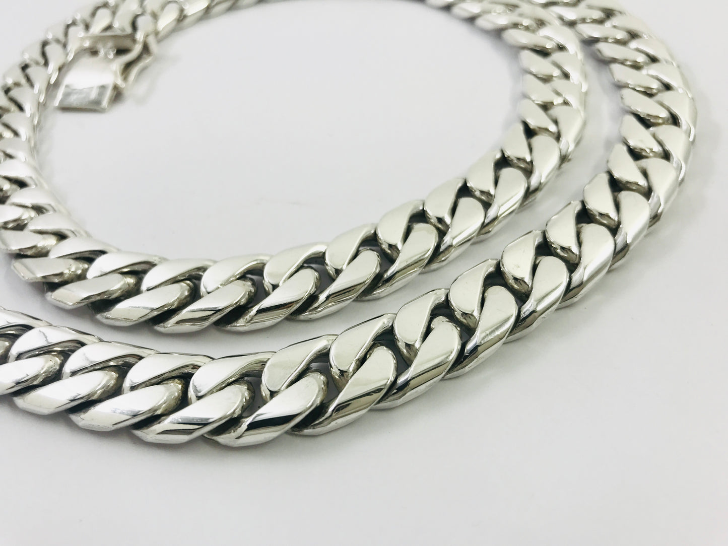 Heavy Taxco Mexican 925 Sterling Silver Curb Chain Necklace. 28" 71cm, 243 grams