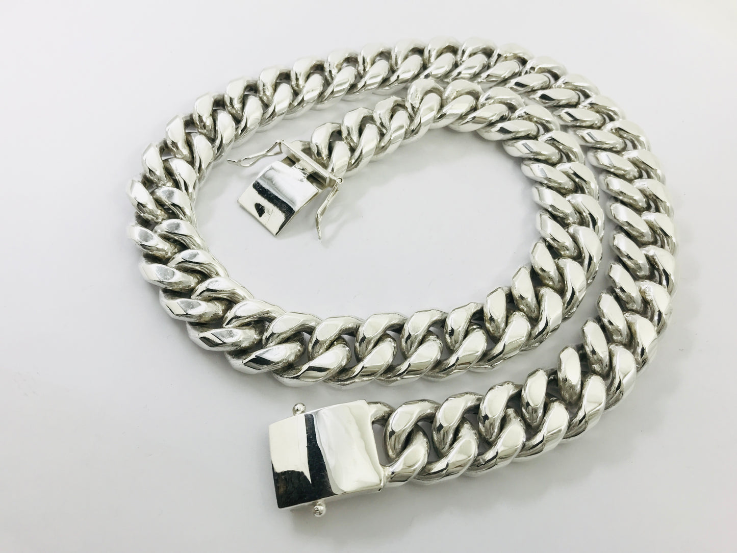 Magnificent Taxco, Mexican 925 Sterling Silver Curb Chain Necklace. 865 g, 27.5"