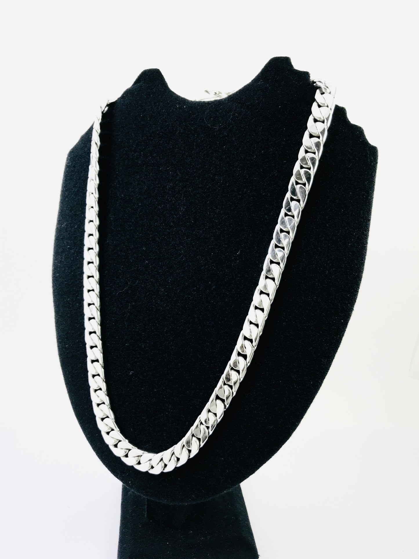 Heavy Taxco Mexican 925 Sterling Silver Cuban/Curb Chain Necklace. 24" 61cm, 152 grams