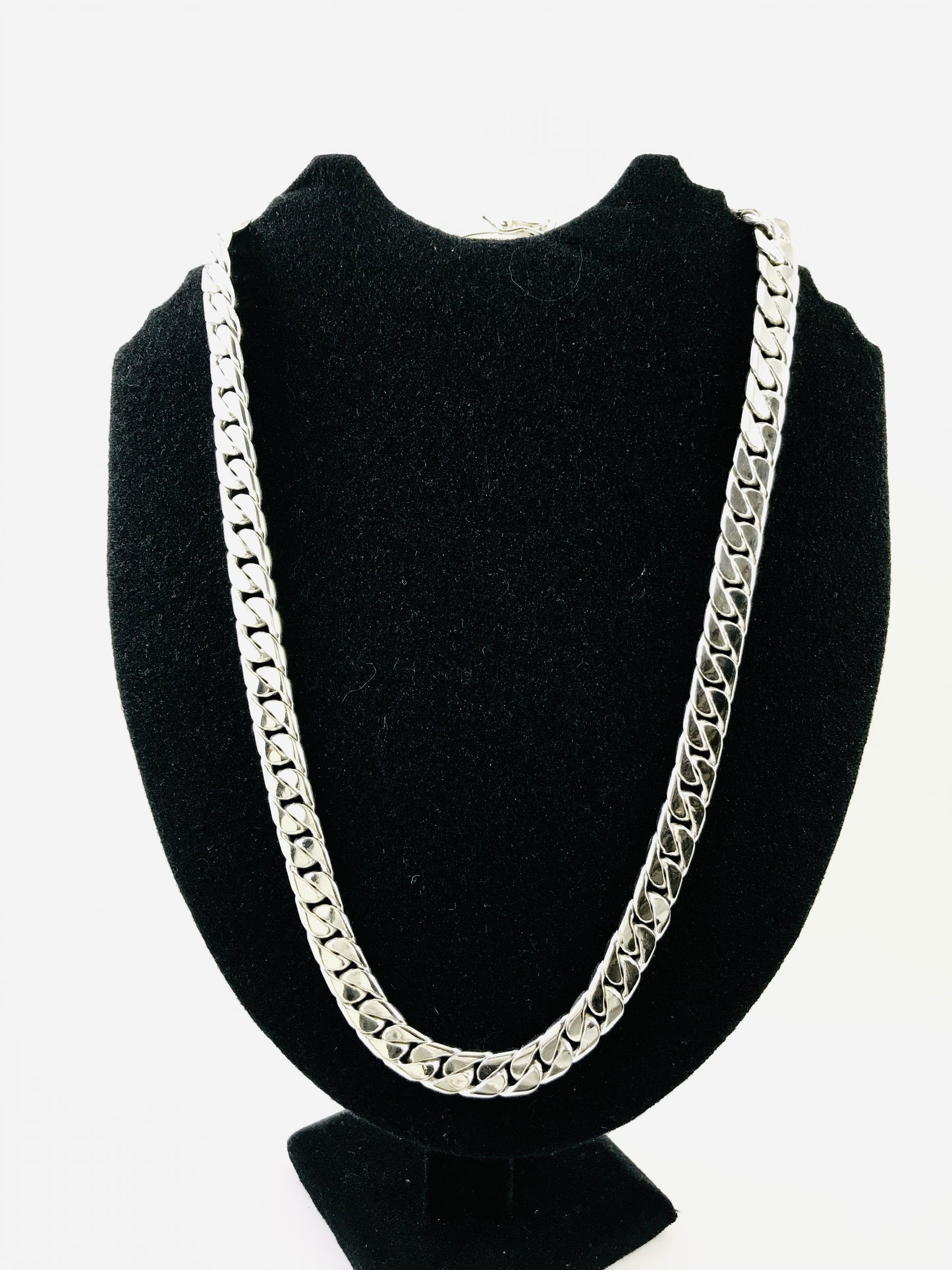 Heavy Taxco Mexican 925 Sterling Silver Cuban/Curb Chain Necklace. 24" 61cm, 152 grams