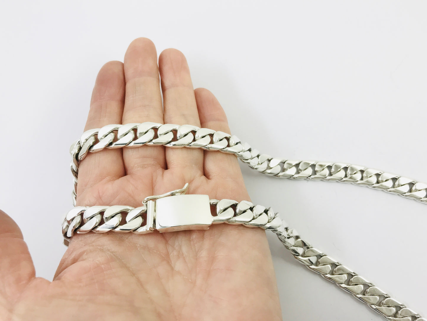 Heavy Taxco Mexican 925 Sterling Silver Curb Chain Necklace. 26" 66cm, 167 grams