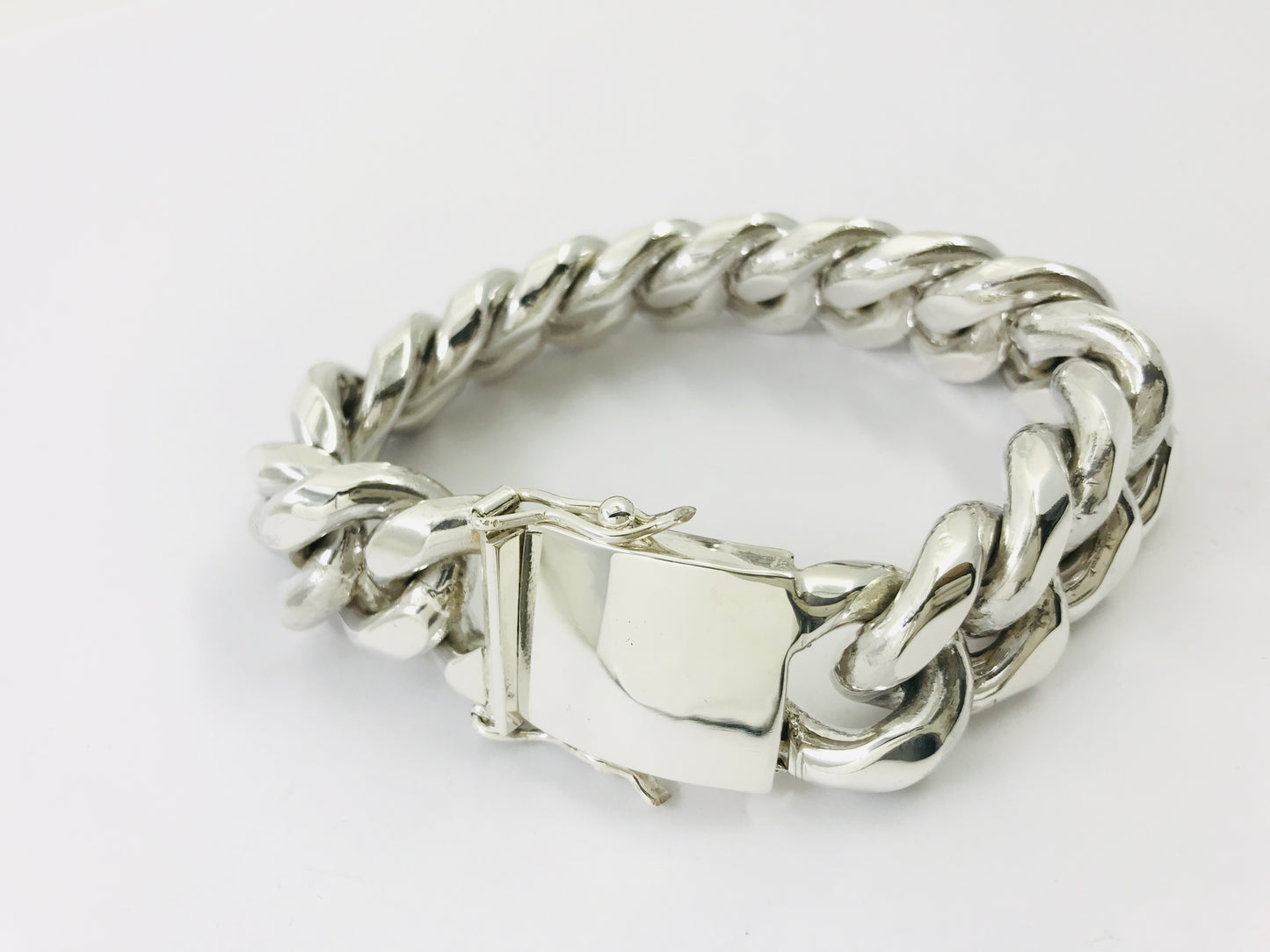 Very Heavy Taxco Mexico 925 Sterling Silver Curb Chain Bracelet. 8.3", 291grams