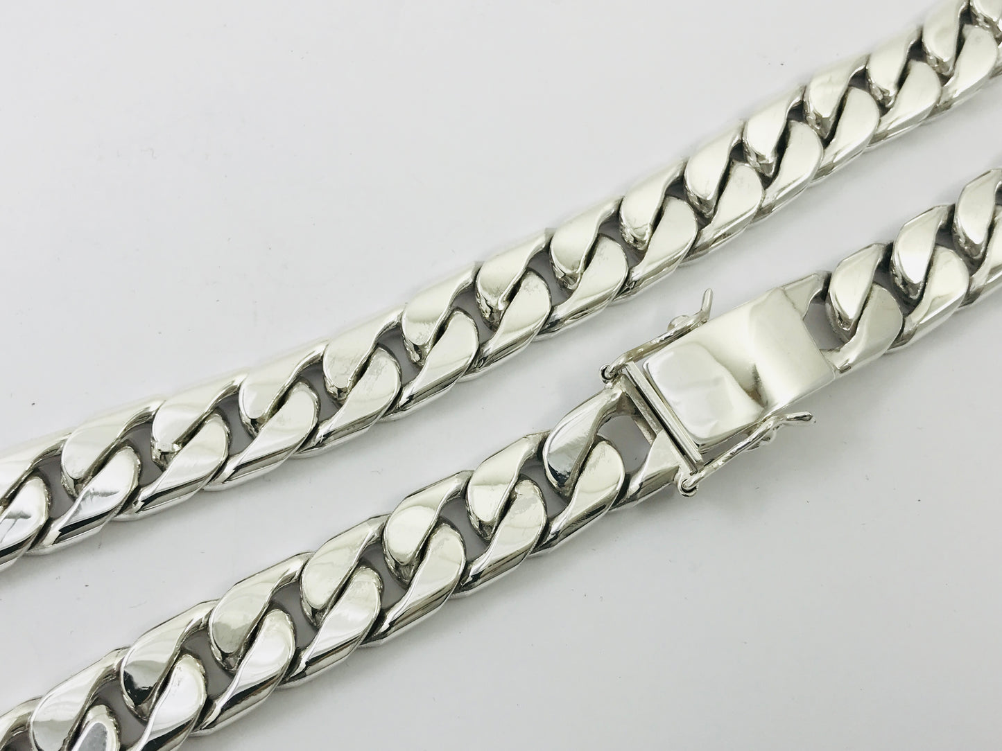 Heavy Long Taxco, Mexican 925 Sterling Silver Curb Chain Necklace. 311 g, 25.75"