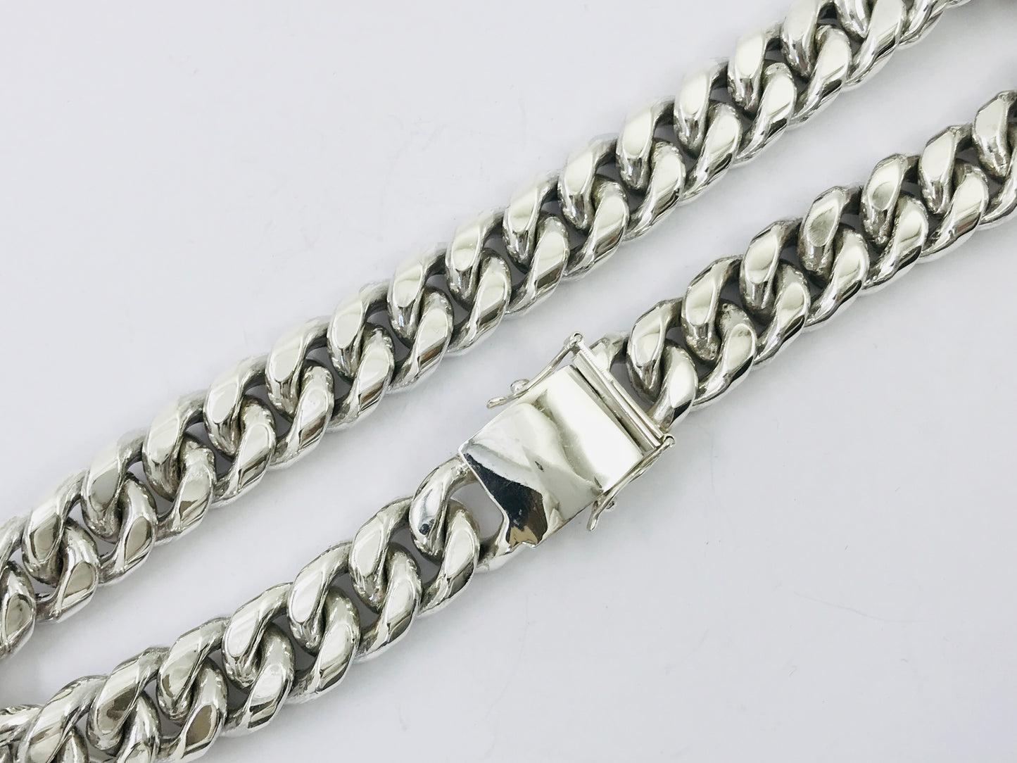 Magnificent Taxco Mexican 925 Sterling Silver Curb Chain Necklace. 676 g, 21.75"