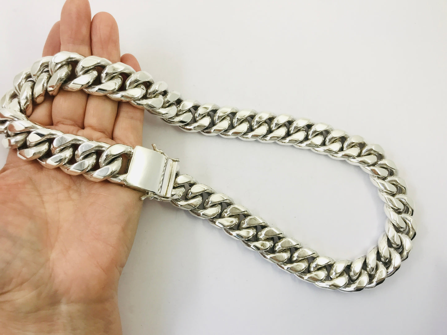 Magnificent Taxco, Mexican 925 Sterling Silver Curb Chain Necklace. 739 g, 23.5"