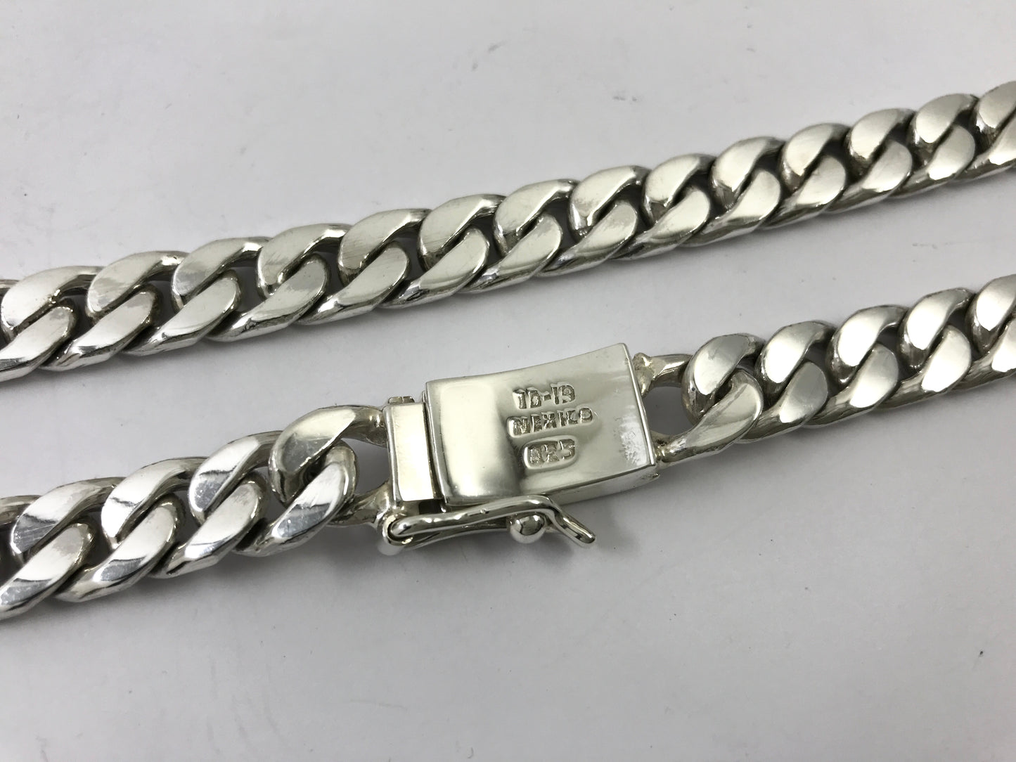 Heavy Taxco, Mexican 925 Sterling Silver Cuban/Curb Chain Necklace. 192g, 30"