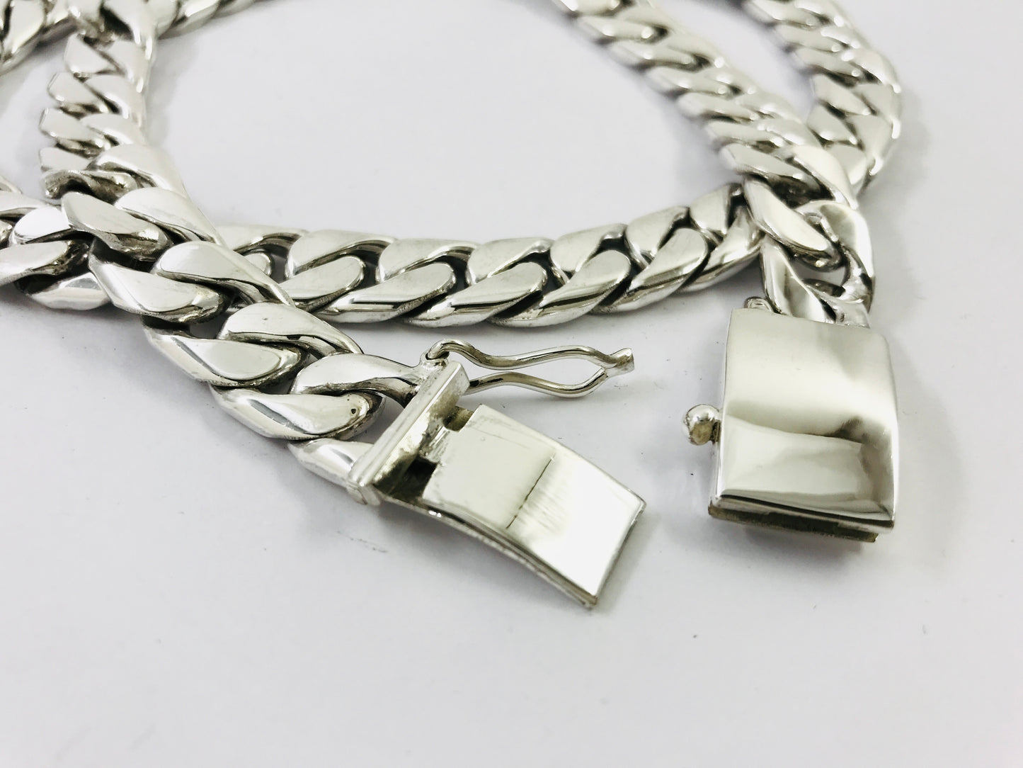 Heavy Taxco Mexican 925 Sterling Silver Curb Chain Necklace. 26" 66cm, 219 grams