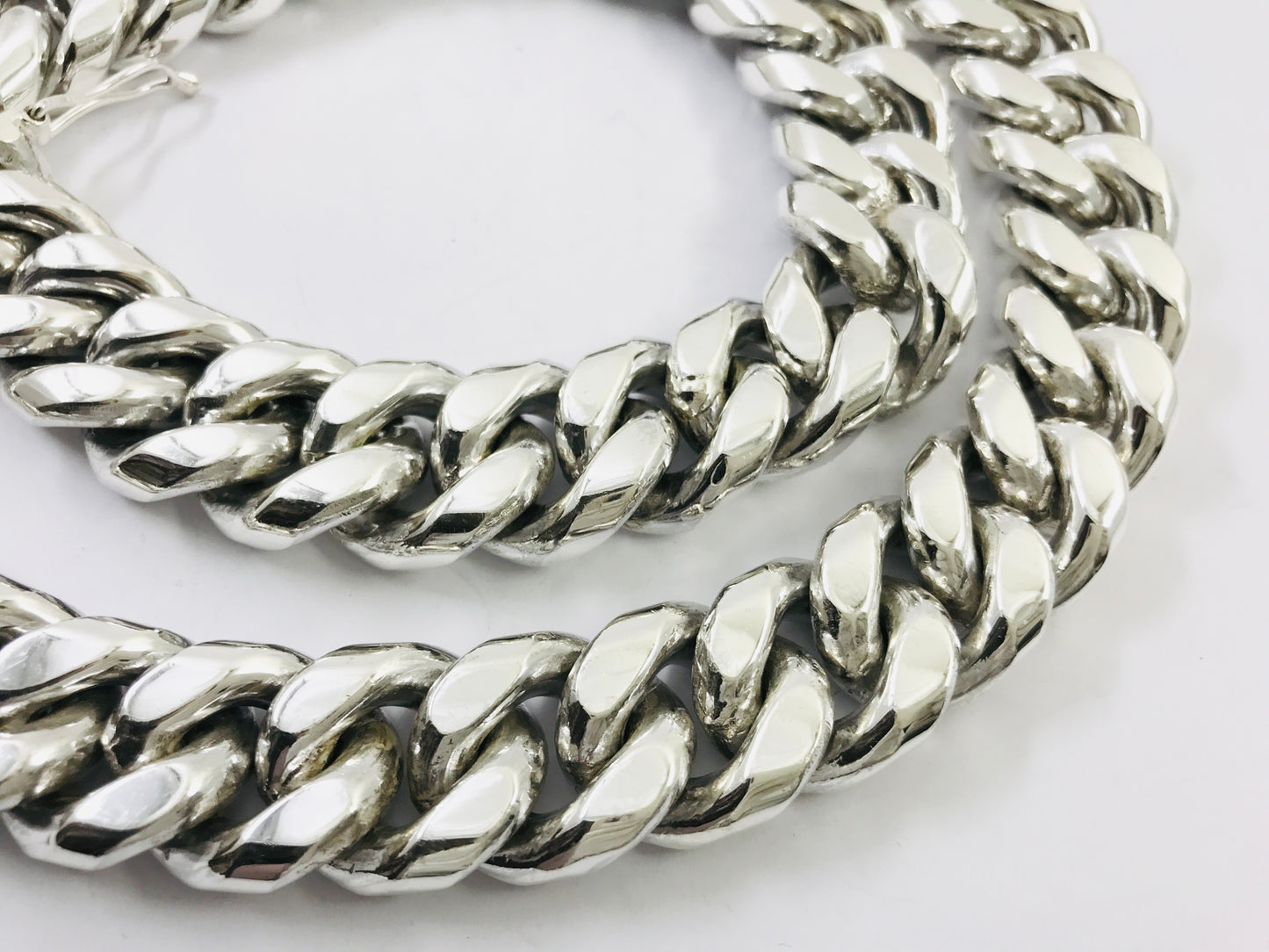 Magnificent Taxco, Mexican 925 Sterling Silver Curb Chain Necklace. 794 g, 25.5"