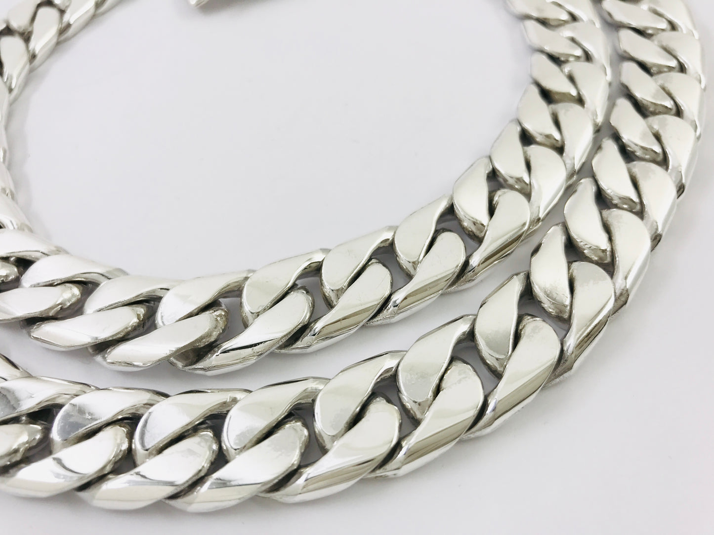 Heavy Long Taxco, Mexican 925 Sterling Silver Curb Chain Necklace. 330 g, 27.5"