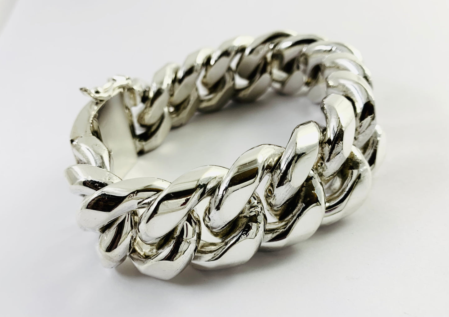 Very Heavy Taxco Mexico 925 Sterling Silver Curb Chain Bracelet. 8.3", 352 grams