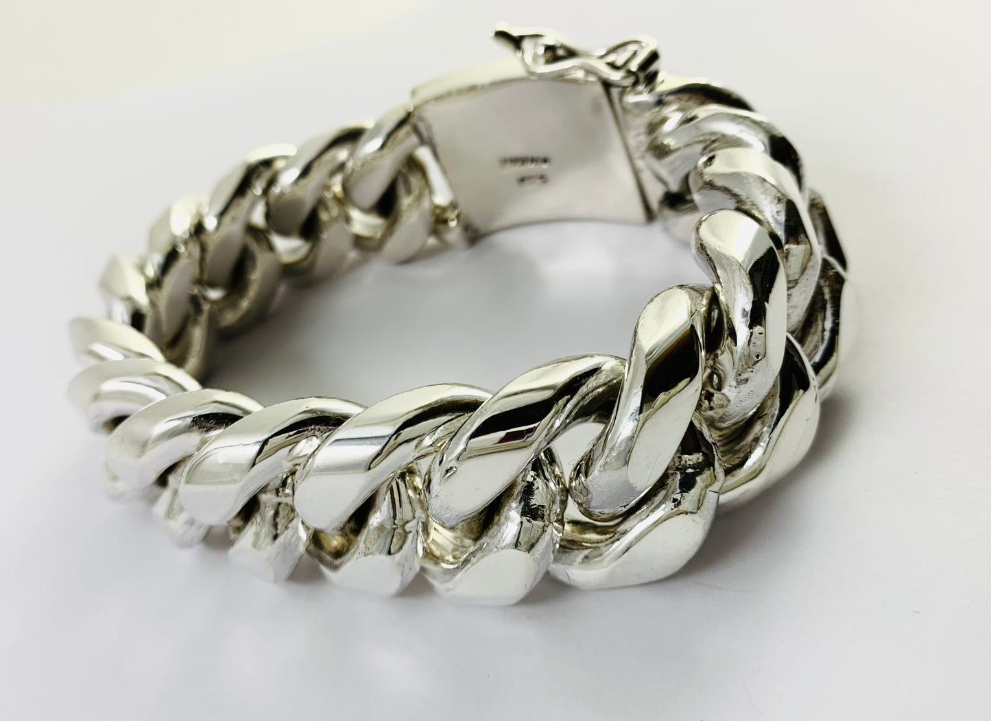 Very Heavy Taxco Mexico 925 Sterling Silver Curb Chain Bracelet. 8.3", 352 grams