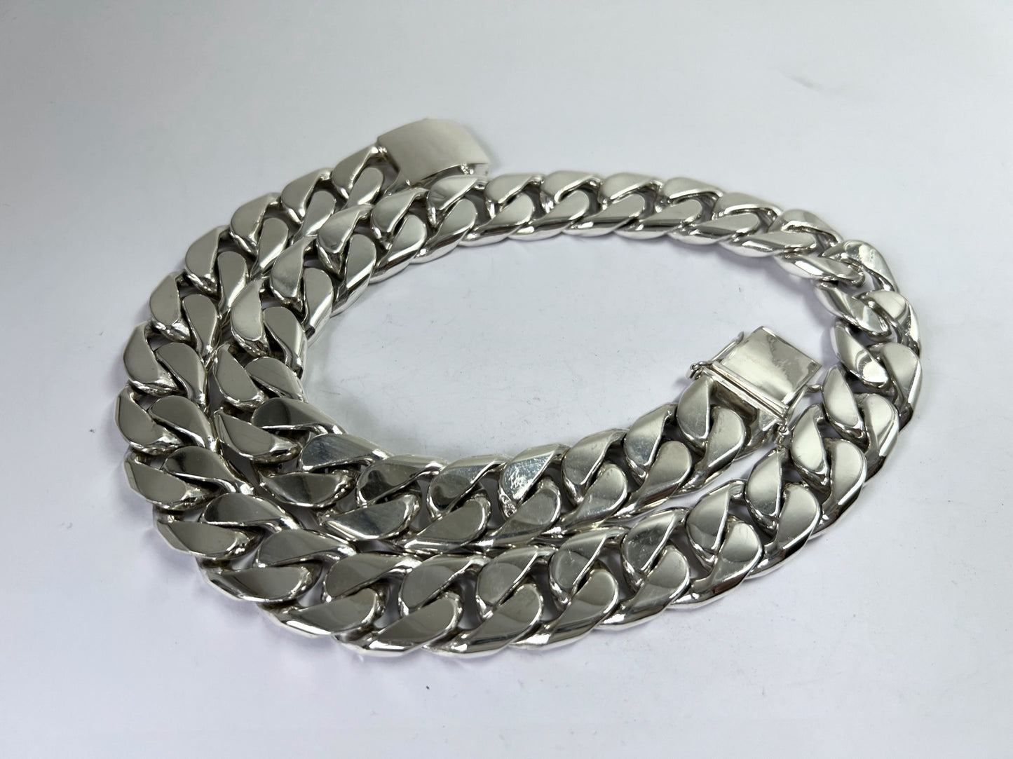 Long Heavy Taxco, Mexican 925 Sterling Silver Curb Chain Necklace. 694g, 28"