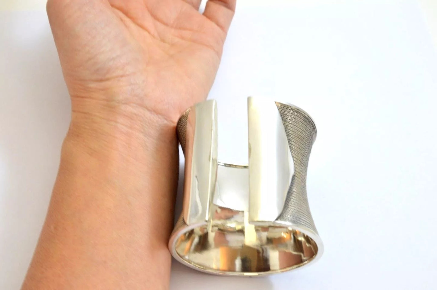 Heavy Wide 925 Sterling Silver Torque Cuff Bangle Bracelet. 130 grams