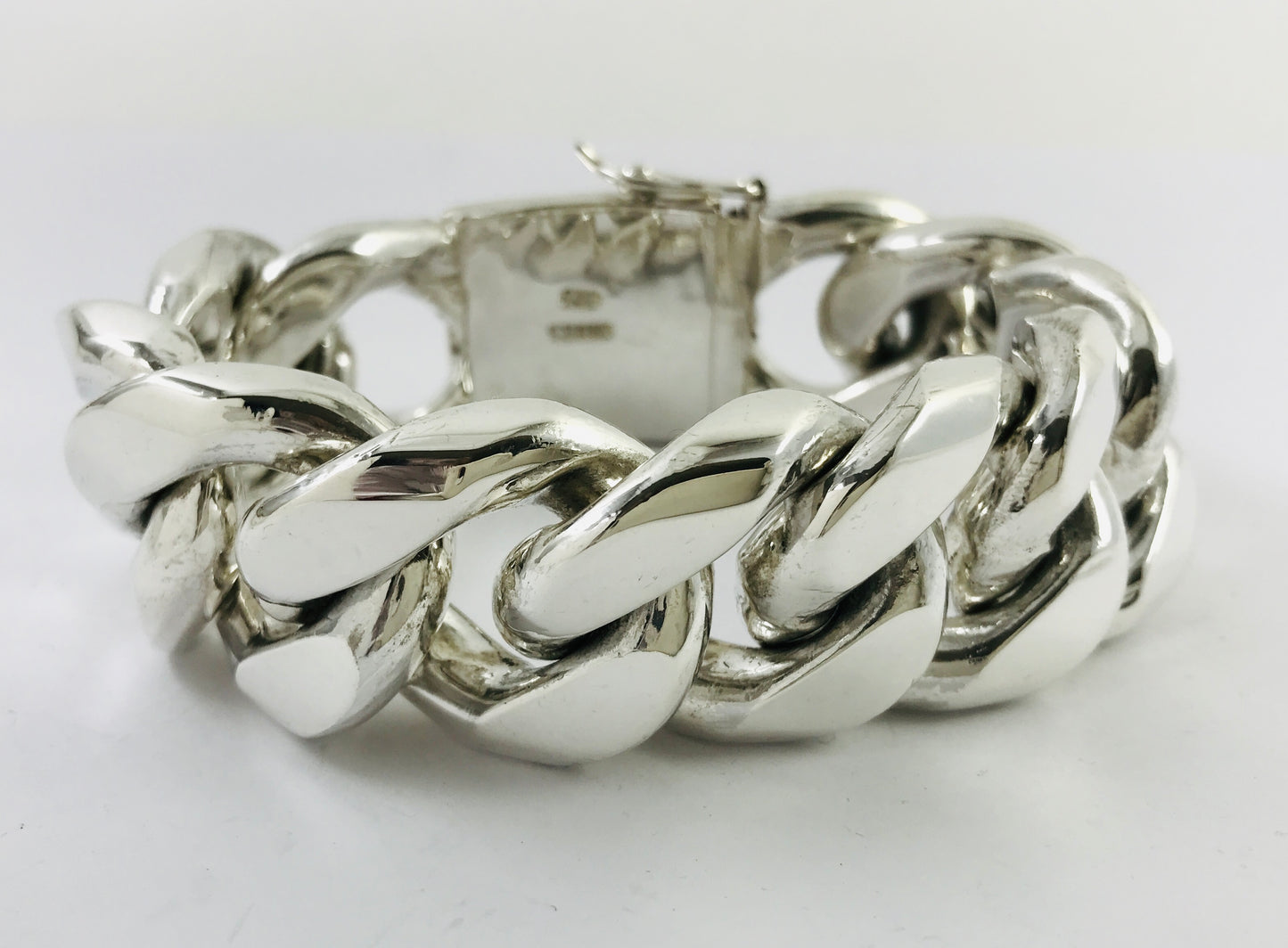 Magnificent Taxco Mexico 925 Sterling Silver Curb/Cuban Chain Bracelet. 7.9" 415 grams