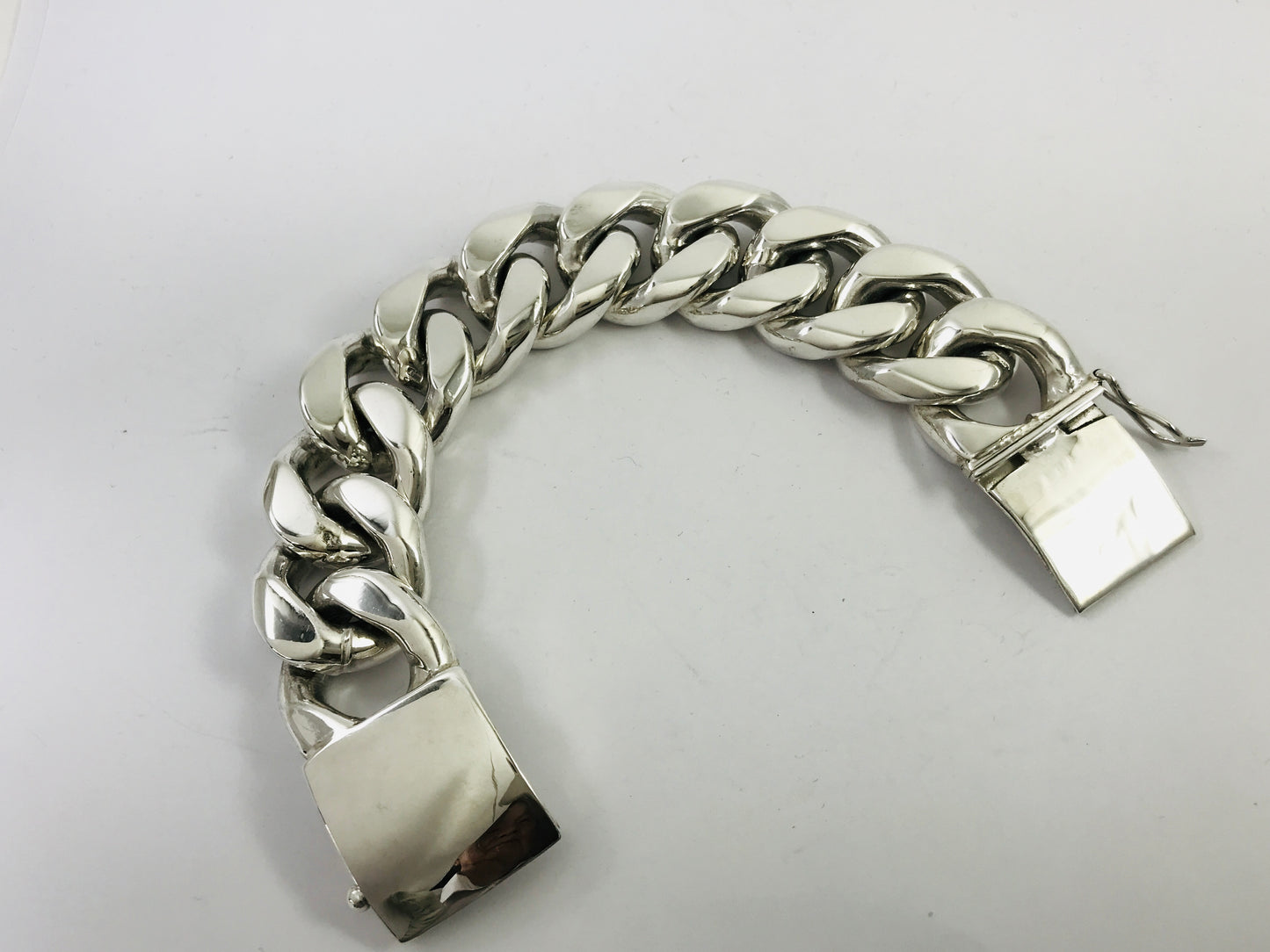 Magnificent Taxco Mexico 925 Sterling Silver Curb/Cuban Chain Bracelet. 7.9" 415 grams