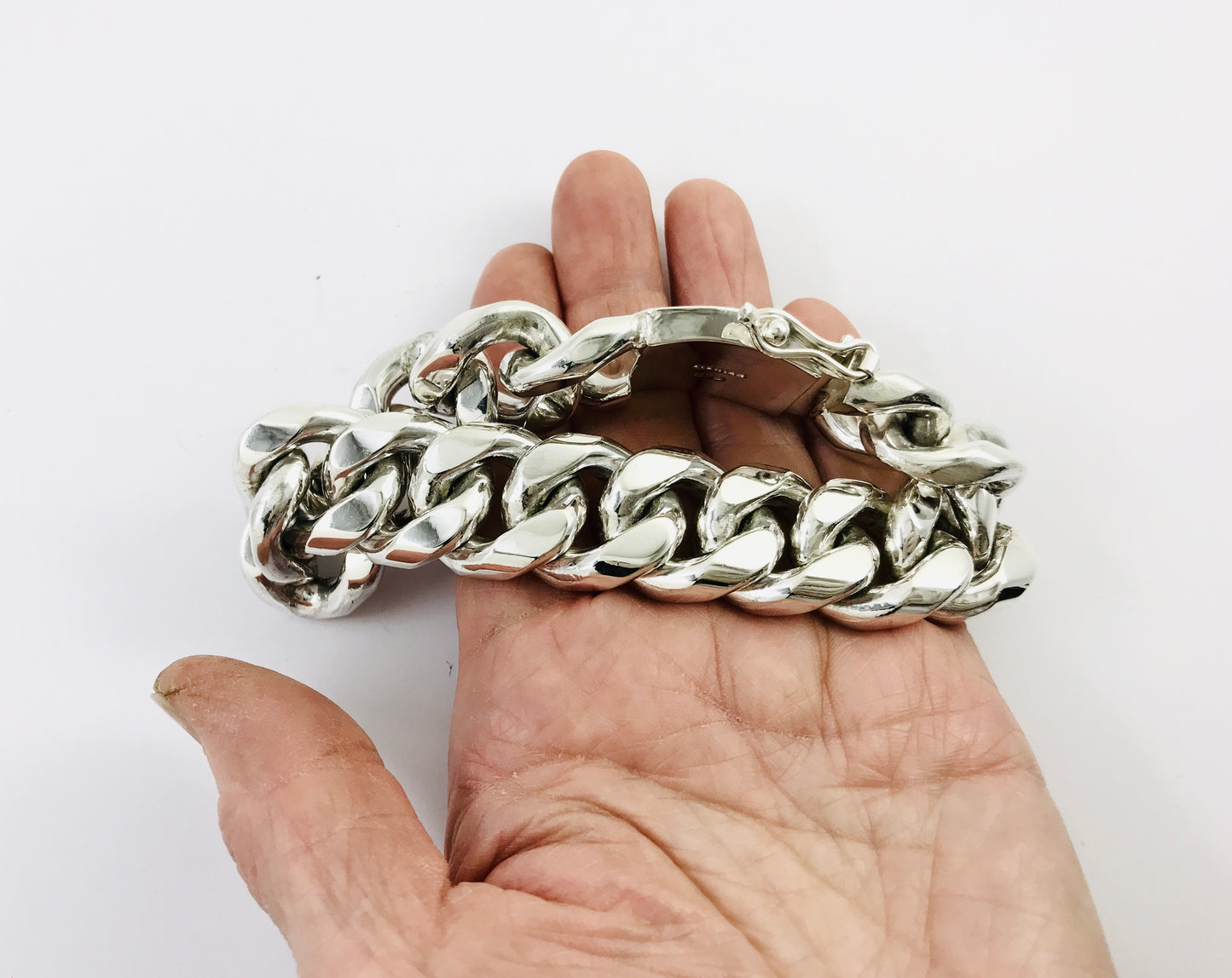 Magnificent Taxco Mexico 925 Sterling Silver Curb Chain Bracelet. 8.7" 290 grams