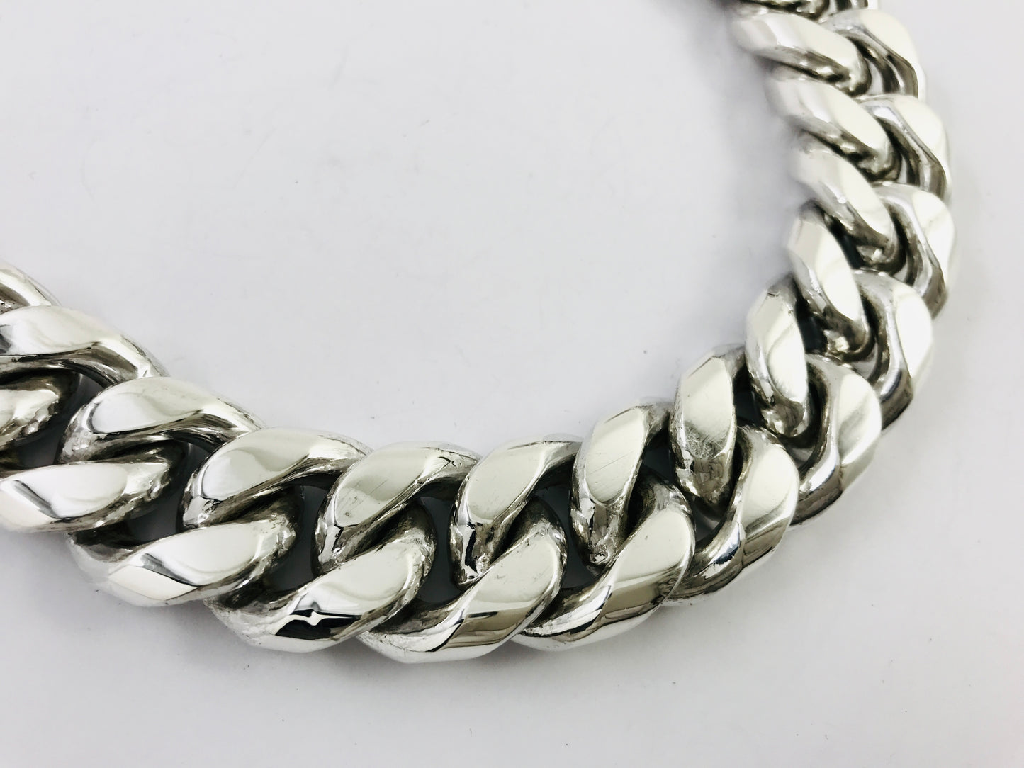 Very Heavy Taxco Mexico 925 Sterling Silver Curb Chain Bracelet. 8.7", 289 grams