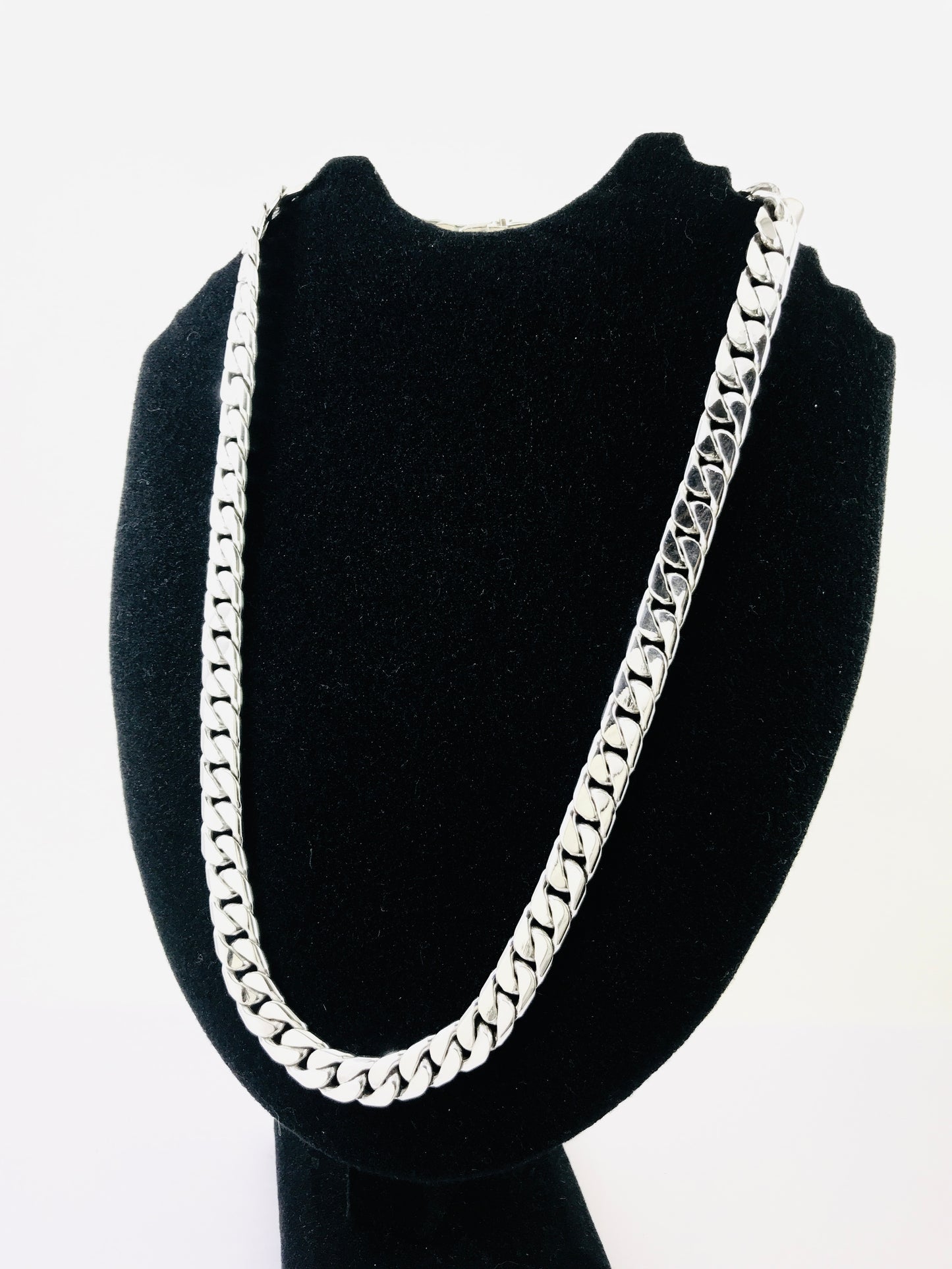 Heavy Taxco Mexican 925 Sterling Silver Curb Chain Necklace. 24", 152 grams