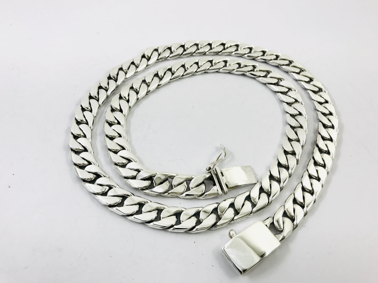 Heavy Long Taxco, Mexican 925 Sterling Silver Curb Chain Necklace. 165 g, 26"