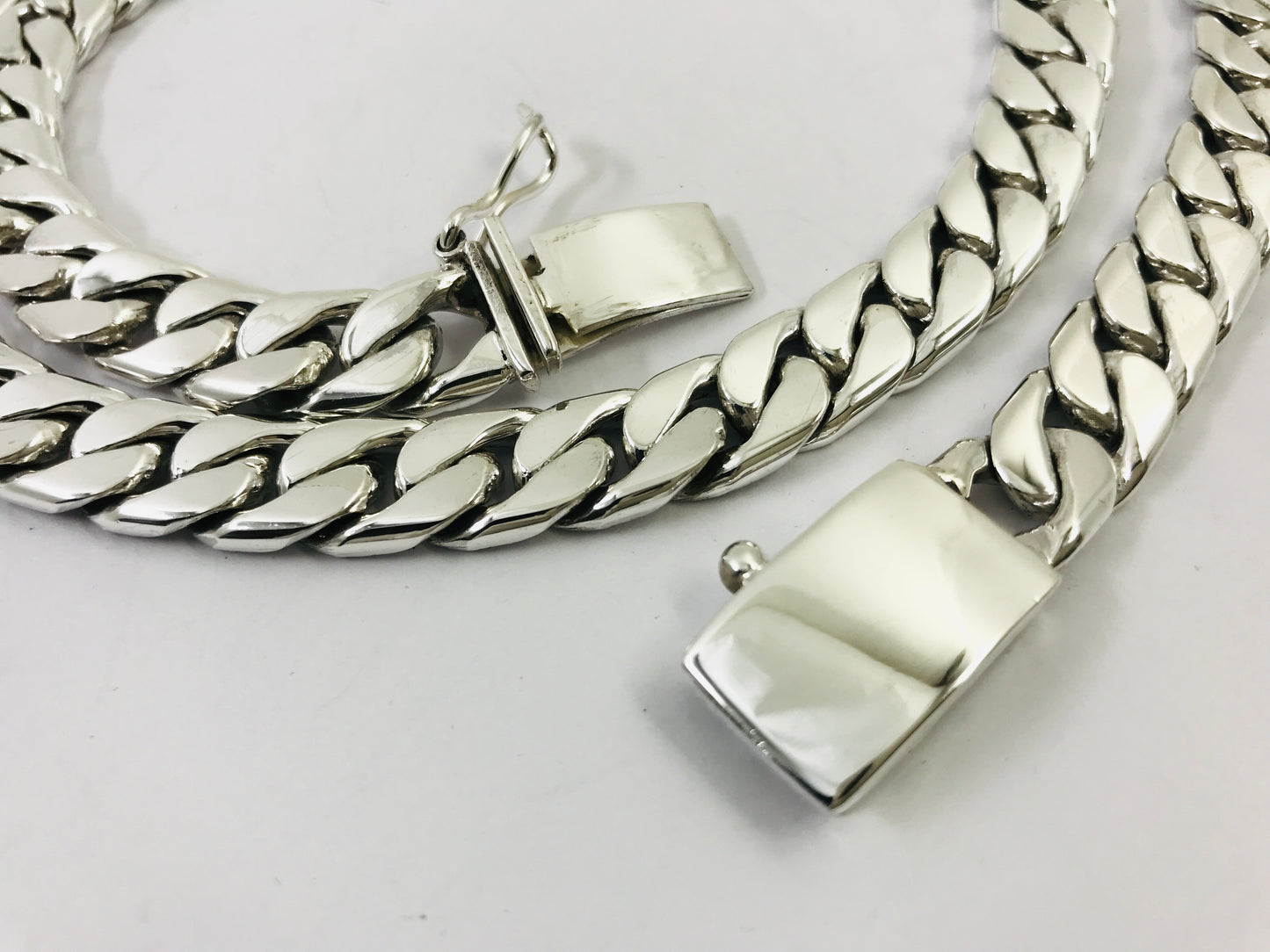 Heavy Long Taxco, Mexican 925 Sterling Silver Curb Chain Necklace. 165 g, 26"
