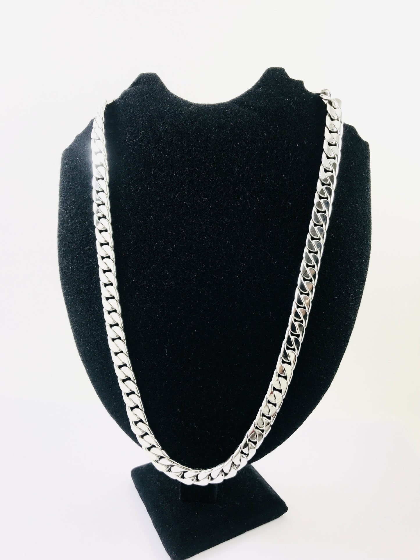 Heavy Long Taxco, Mexican 925 Sterling Silver Curb Chain Necklace. 165 g, 26"