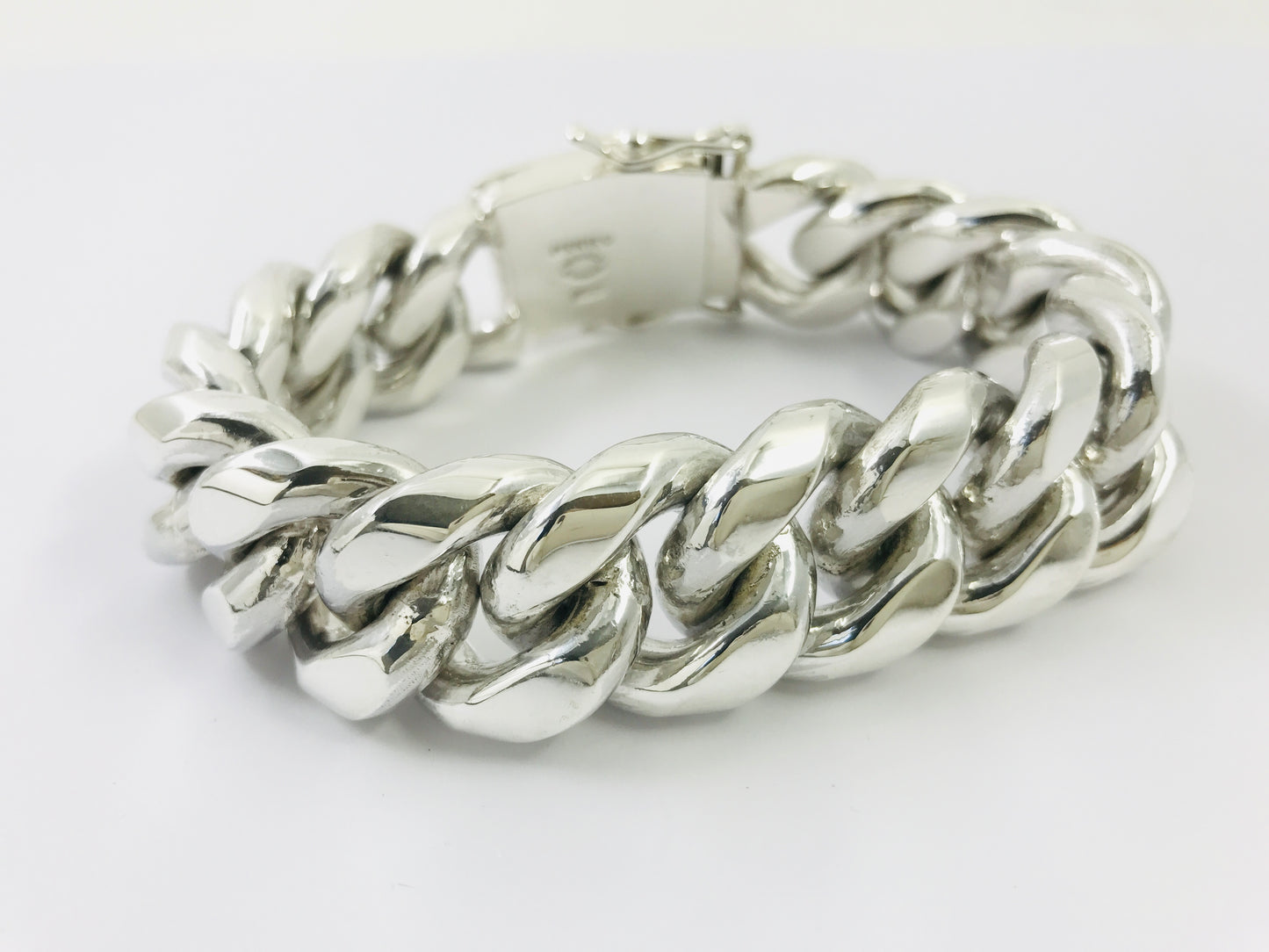 Very Heavy Taxco Mexico 925 Sterling Silver Curb Chain Bracelet. 7.7", 277 grams