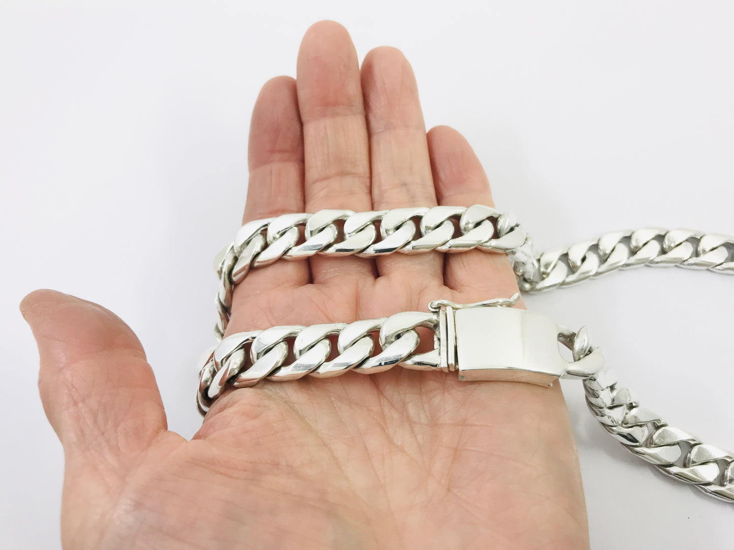Heavy Long Taxco, Mexican 925 Sterling Silver Curb Chain Necklace. 224g, 26.25"