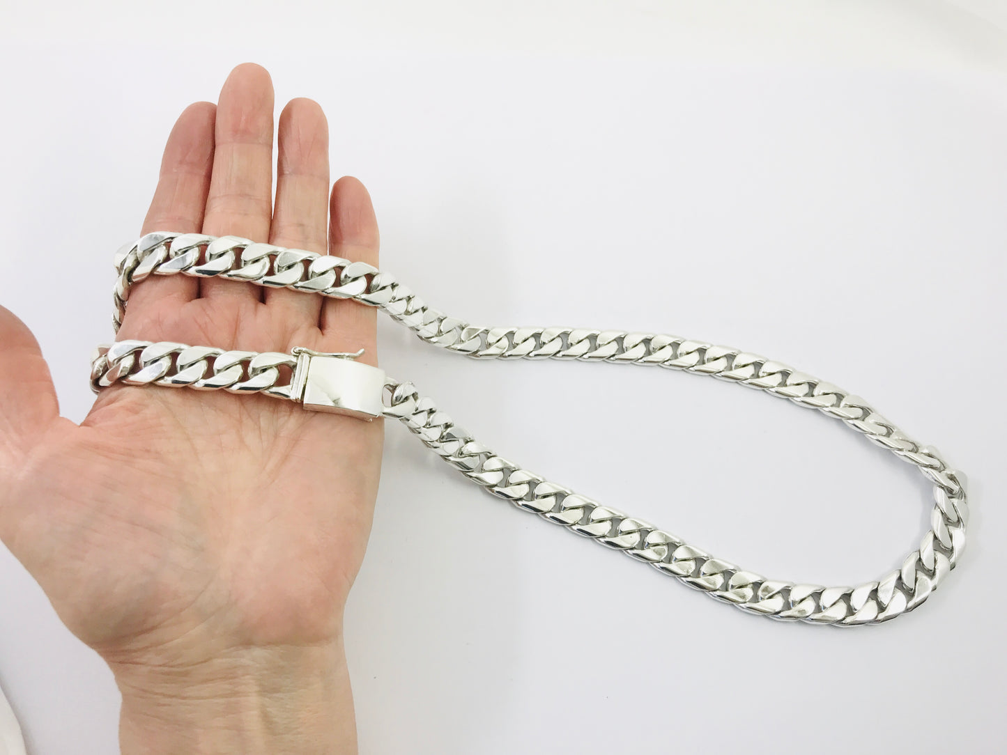 Heavy Long Taxco, Mexican 925 Sterling Silver Curb Chain Necklace. 224g, 26.25"