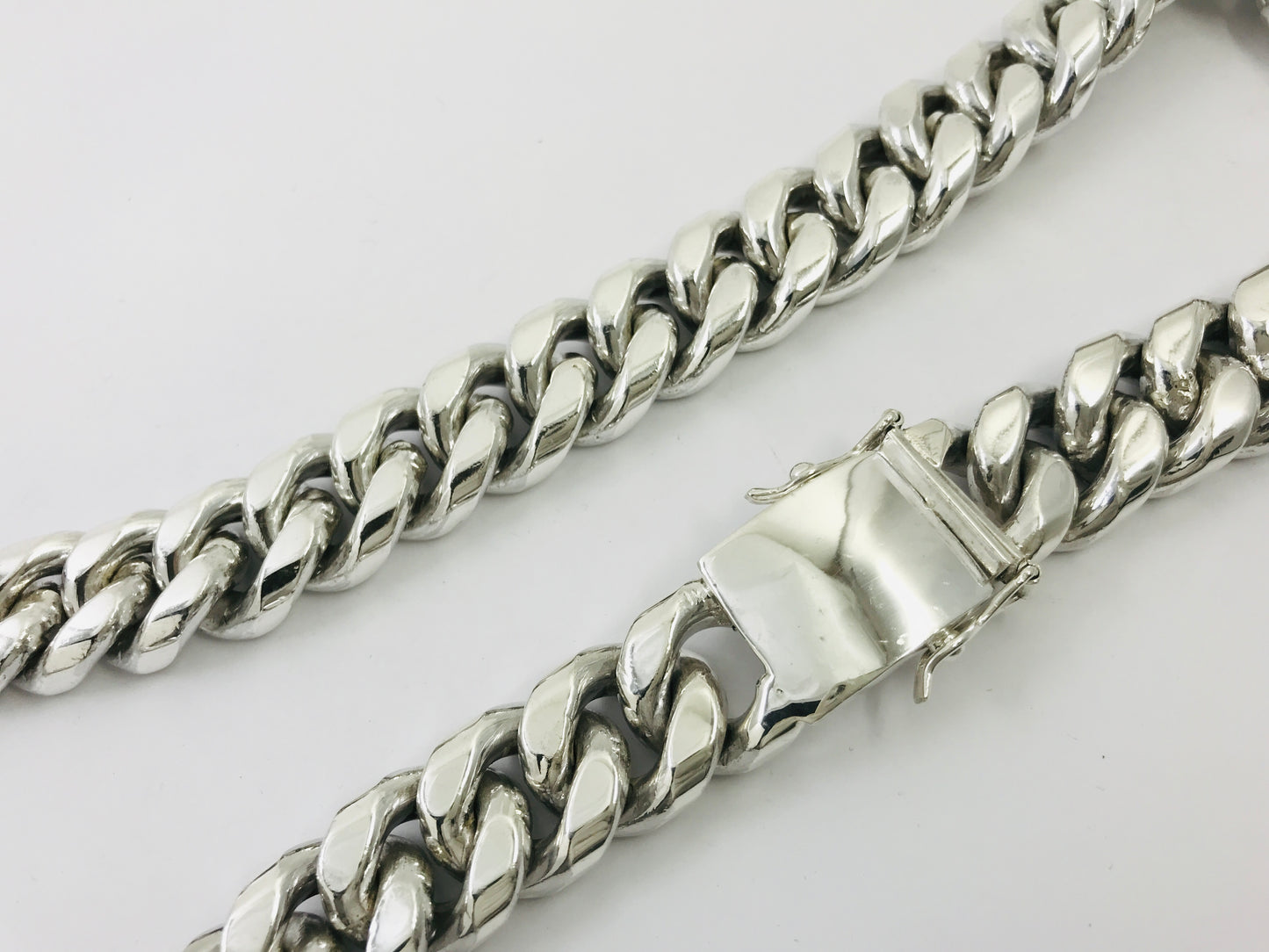 Magnificent Taxco, Mexican 925 Sterling Silver Curb Chain Necklace. 805 g, 25"