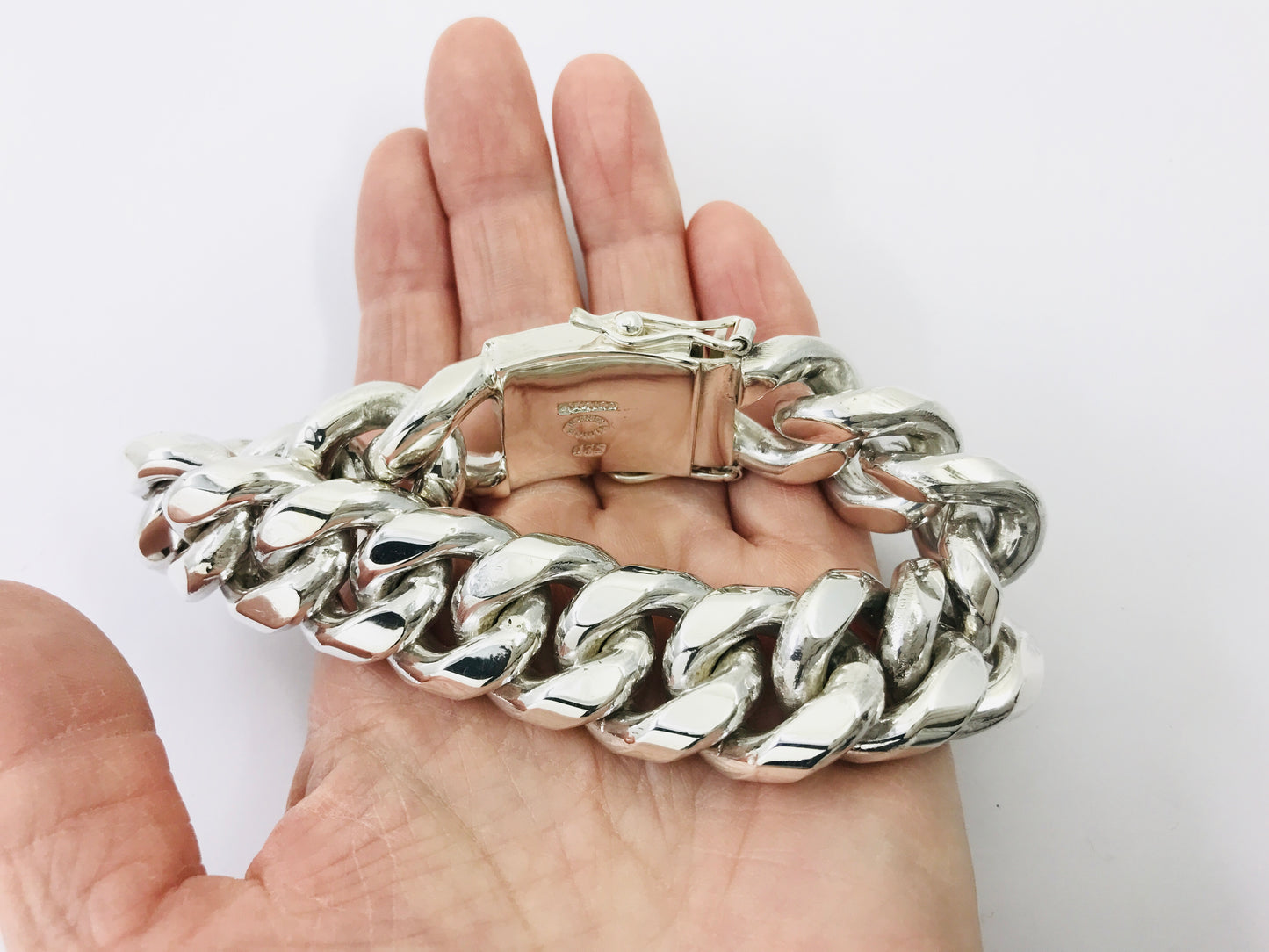 Very Heavy Taxco Mexico 925 Sterling Silver Curb Chain Bracelet. 8.3", 291grams