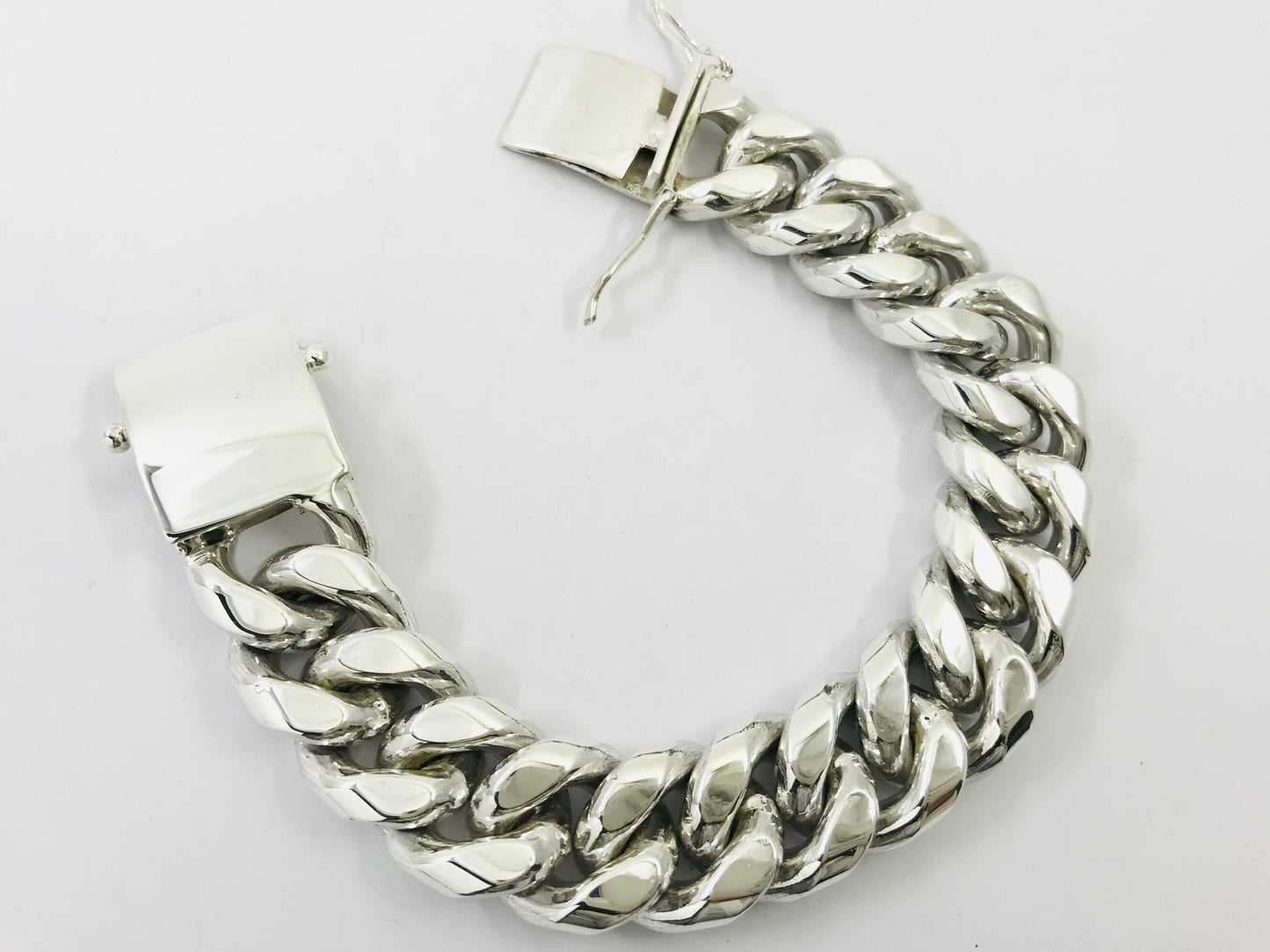 Very Heavy Taxco Mexico 925 Sterling Silver Curb Chain Bracelet. 8.3", 291grams