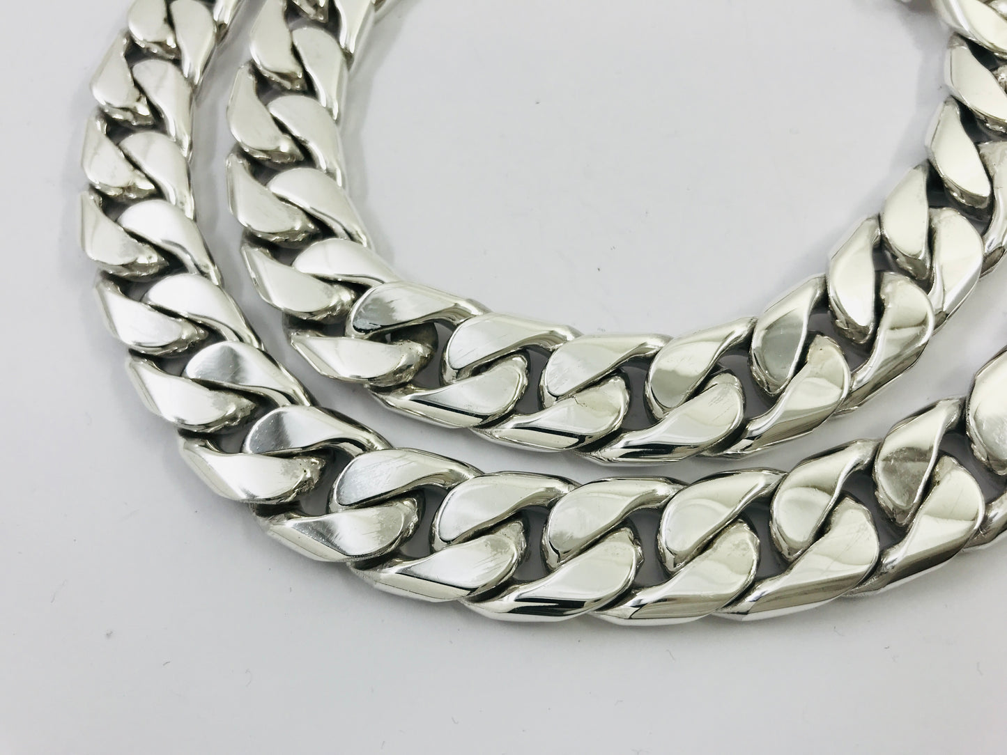 Heavy Long Taxco, Mexican 925 Sterling Silver Curb Chain Necklace. 311 g, 25.75"