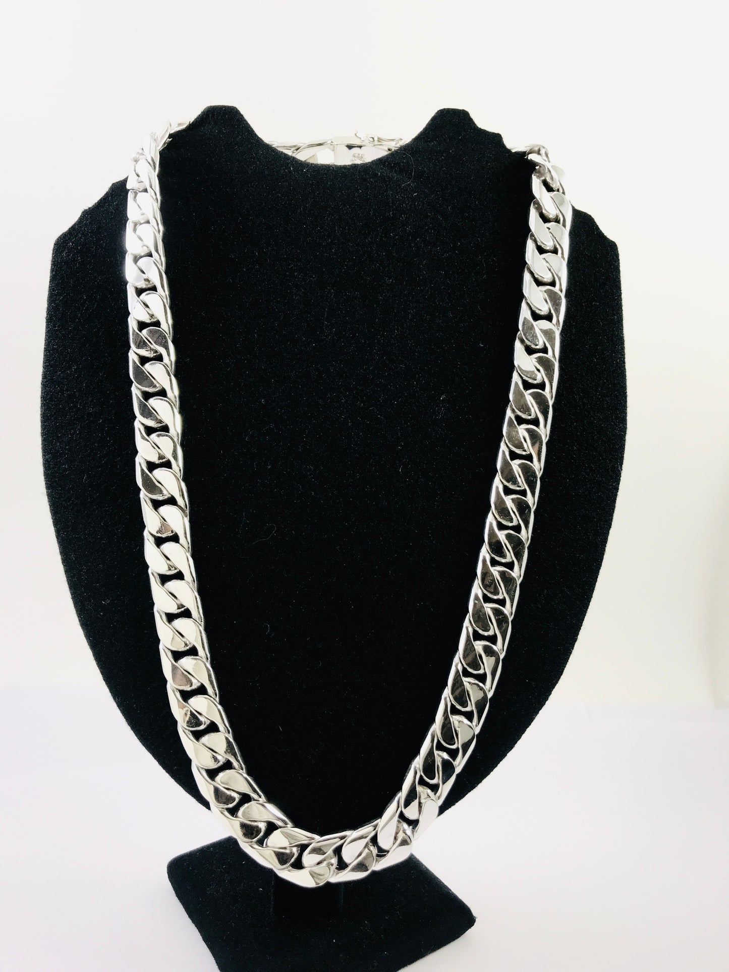 Heavy Long Taxco, Mexican 925 Sterling Silver Curb Chain Necklace. 311 g, 25.75"