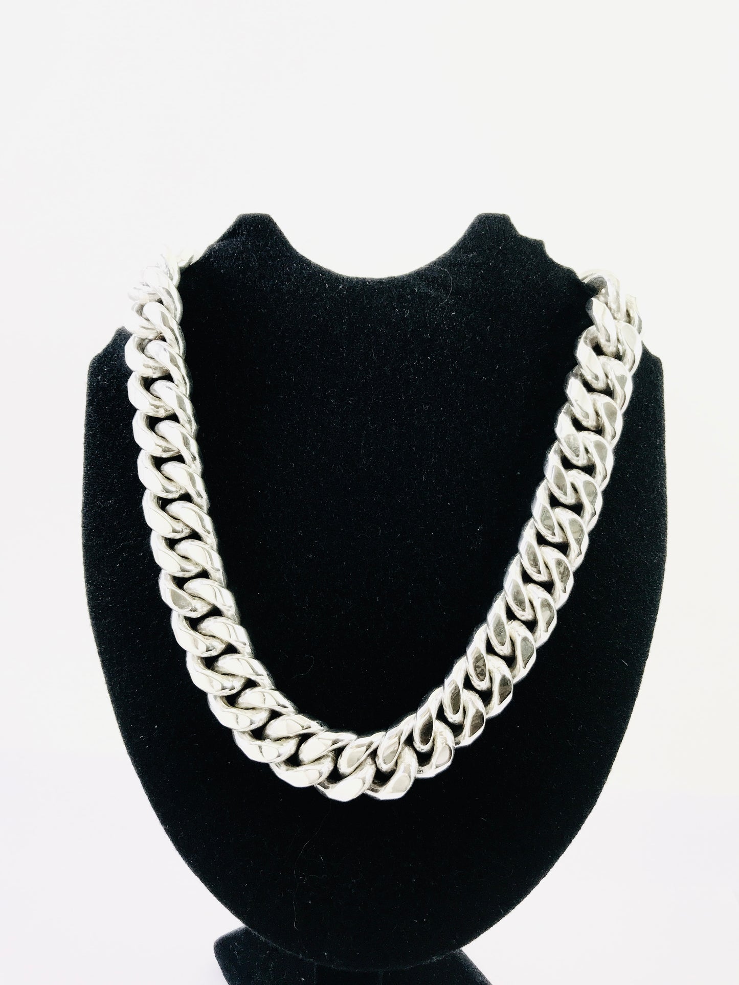 Magnificent Taxco Mexican 925 Sterling Silver Curb Chain Necklace. 676 g, 21.75"