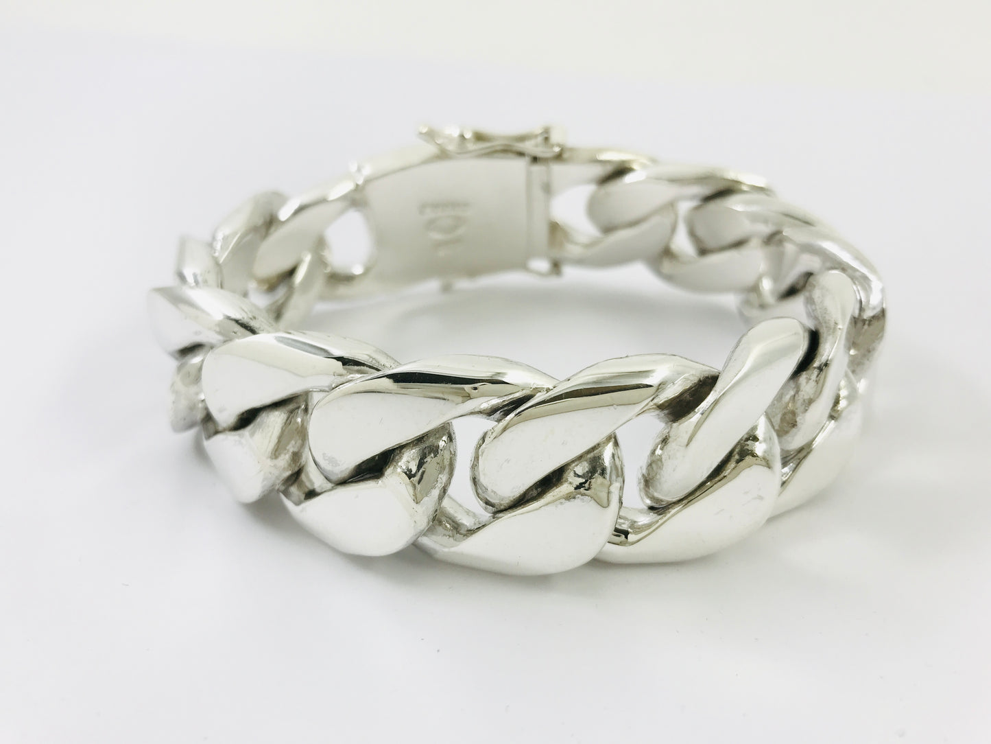 Very Heavy Taxco Mexico 925 Sterling Silver Curb Chain Bracelet. 8", 221grams