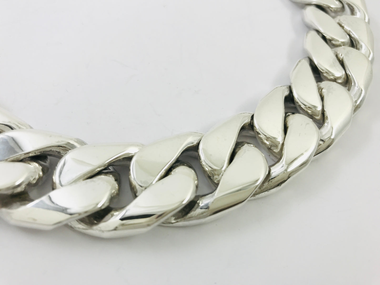 Very Heavy Taxco Mexico 925 Sterling Silver Curb Chain Bracelet. 8", 221grams