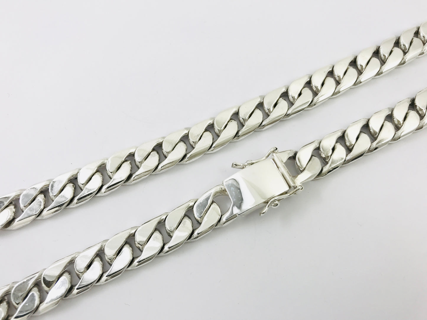 Heavy Long Taxco, Mexican 925 Sterling Silver Curb Chain Necklace. 330 g, 27.5"