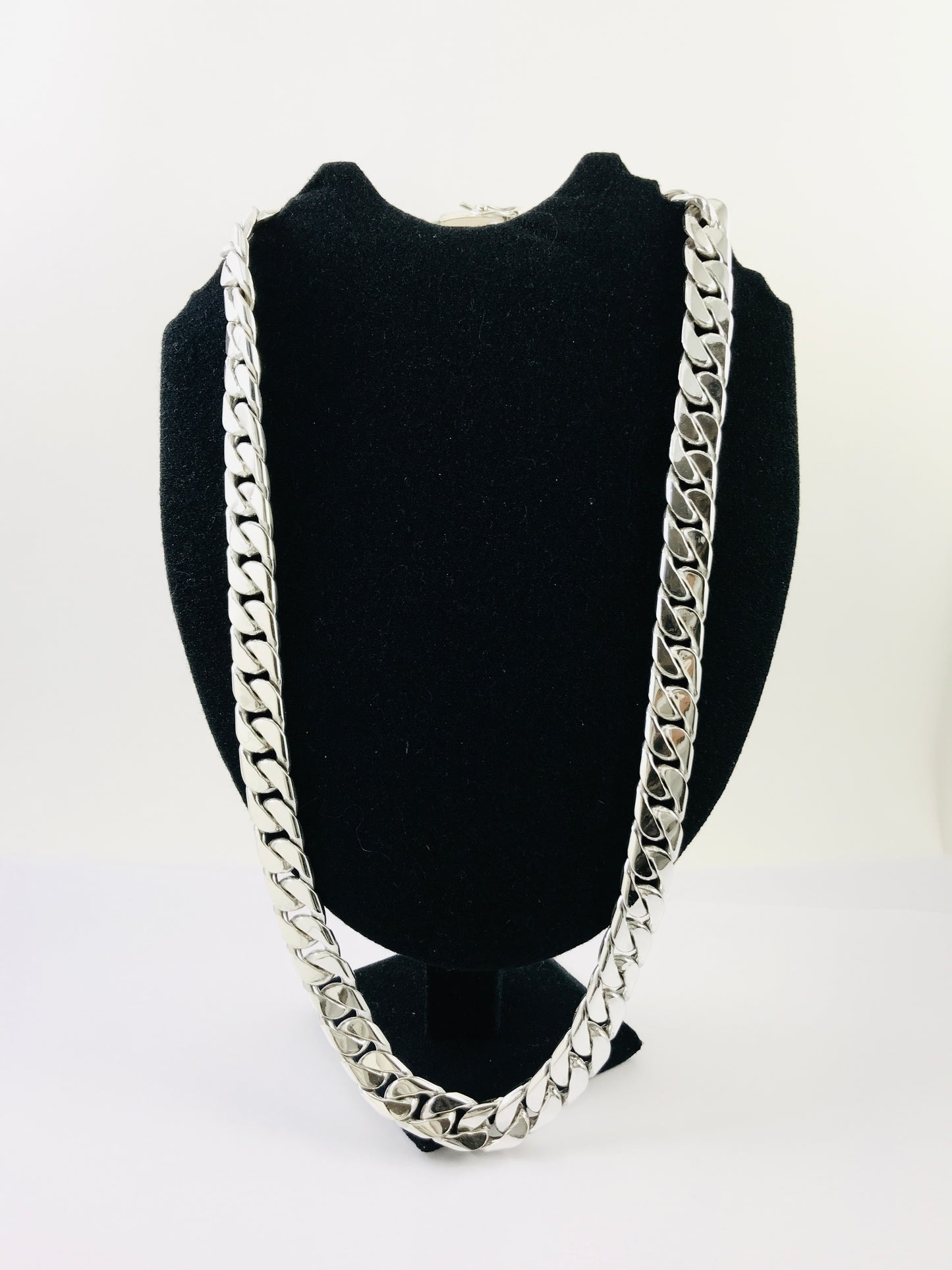 Heavy Long Taxco, Mexican 925 Sterling Silver Curb Chain Necklace. 356 g, 29.75"