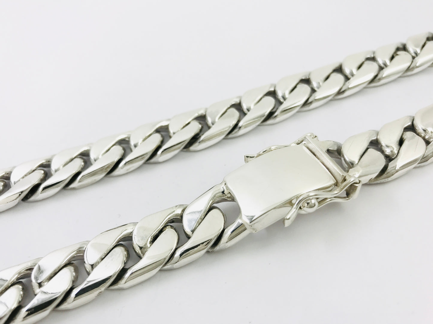 Heavy Long Taxco, Mexican 925 Sterling Silver Curb Chain Necklace. 356 g, 29.75"