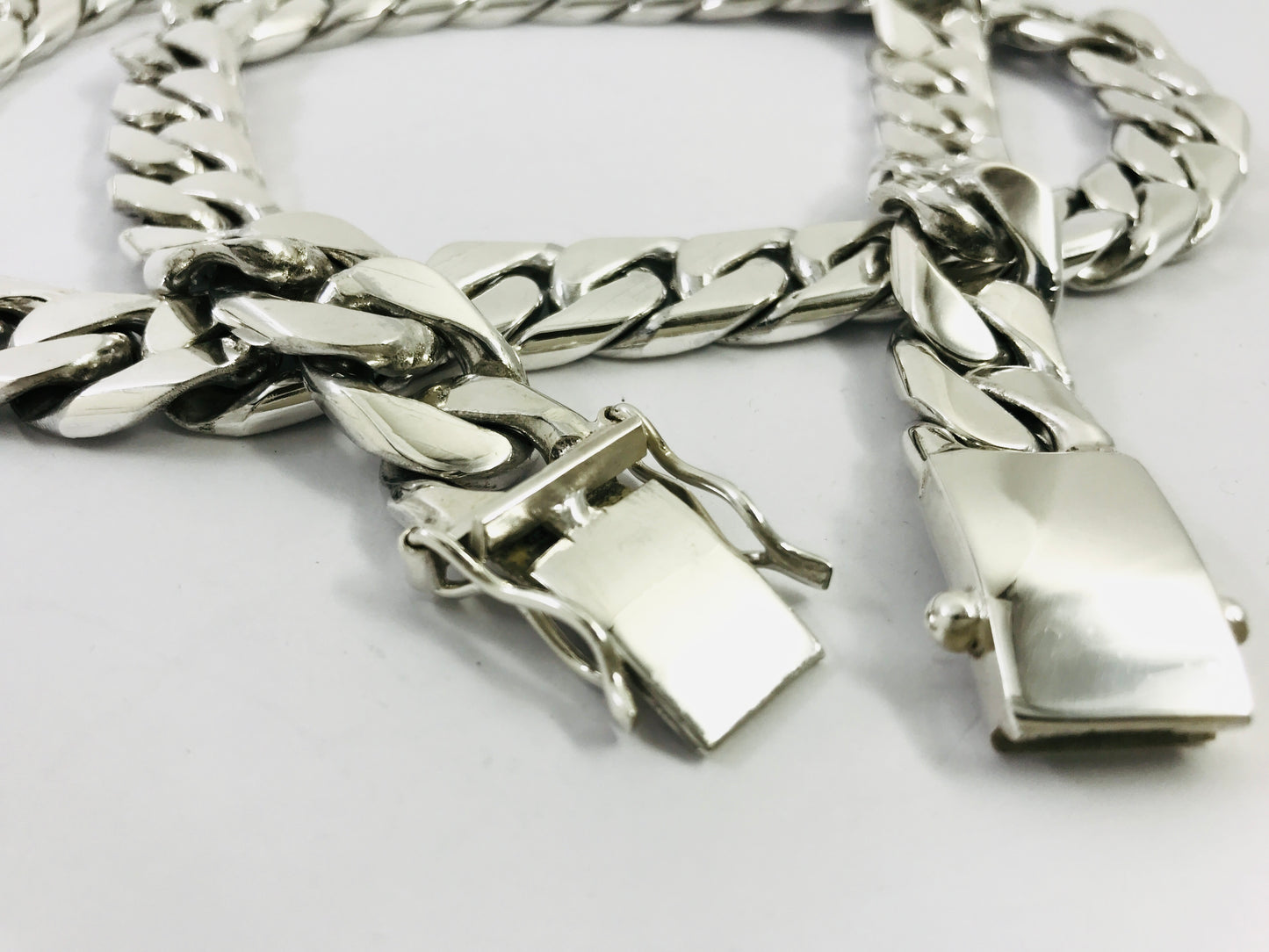 Heavy Long Taxco, Mexican 925 Sterling Silver Curb Chain Necklace. 356 g, 29.75"