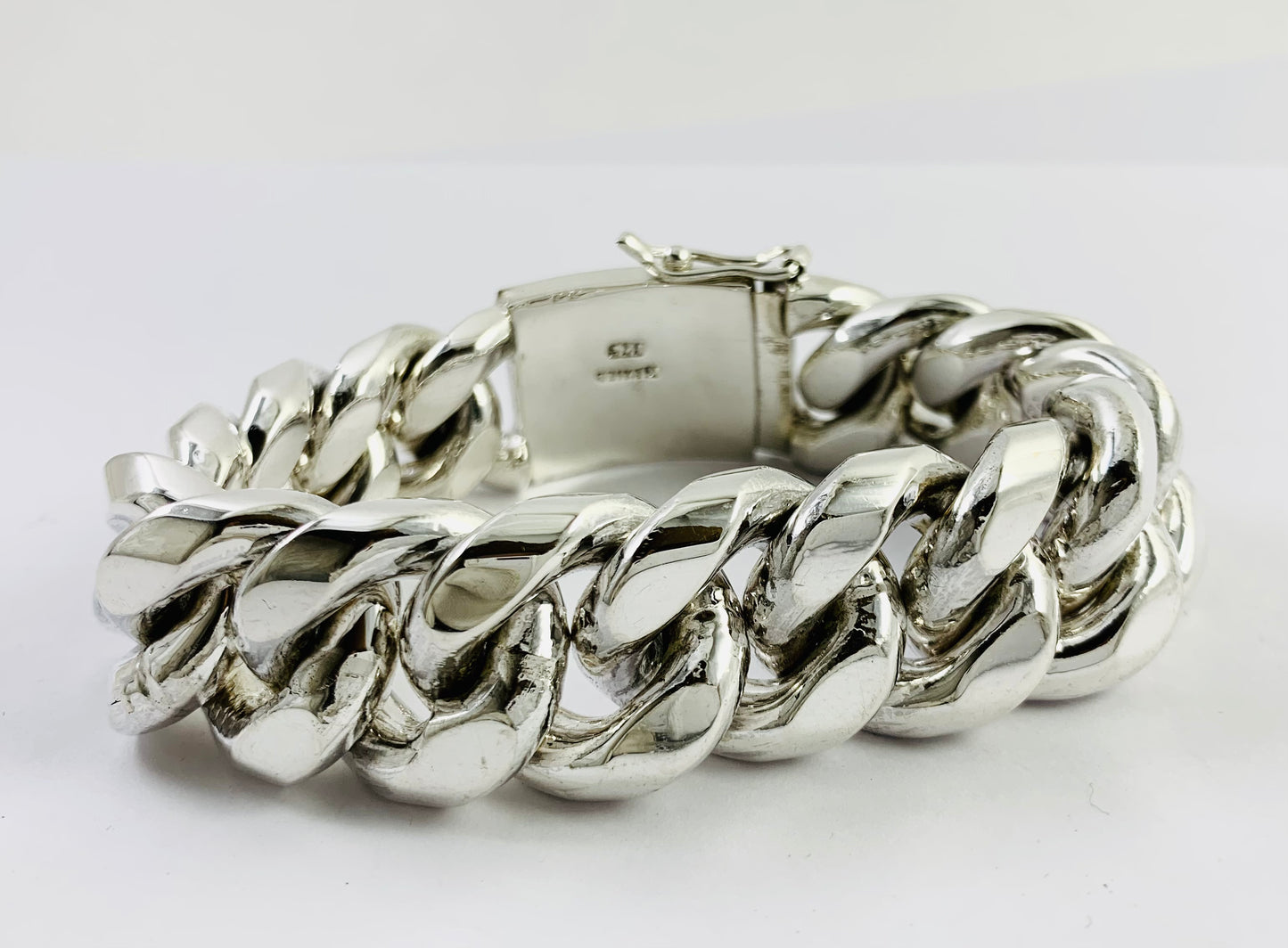 Very Heavy Taxco Mexico 925 Sterling Silver Curb Chain Bracelet. 8.3", 357 grams