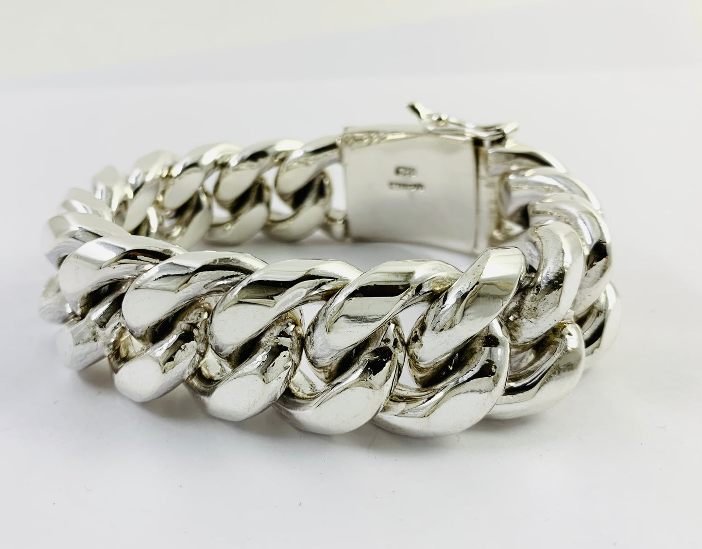 Very Heavy Taxco Mexico 925 Sterling Silver Curb Chain Bracelet. 8.3", 357 grams