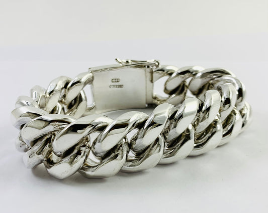 Very Heavy Taxco Mexico 925 Sterling Silver Curb/Cuban/Miami Link Chain Bracelet. 8.5", 361 grams