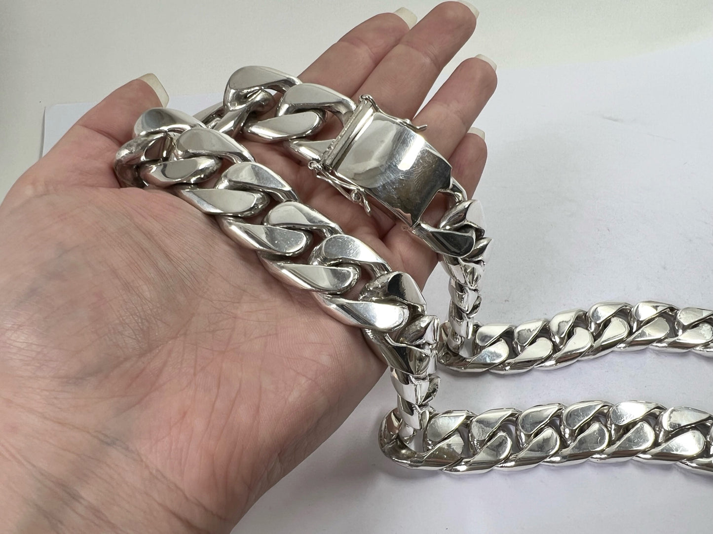 Very Long Heavy Taxco, Mexican 925 Sterling Silver Curb Chain Necklace. 745g 30"