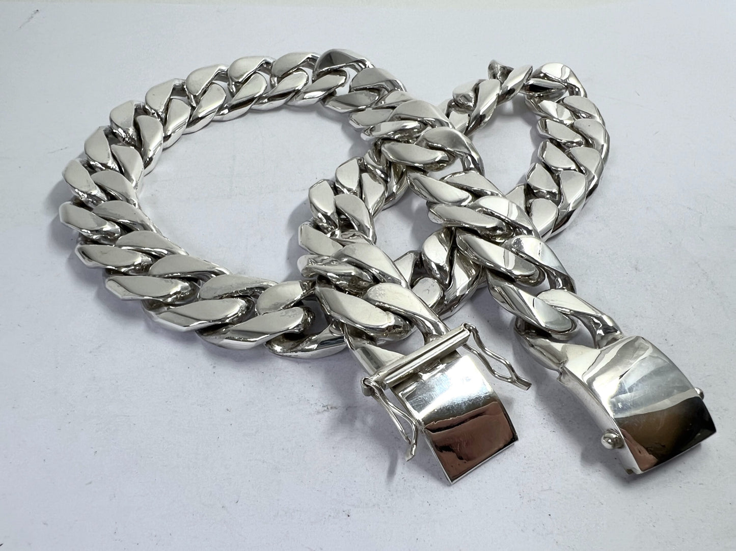 Long Heavy Taxco, Mexican 925 Sterling Silver Curb Chain Necklace. 690 g, 28"