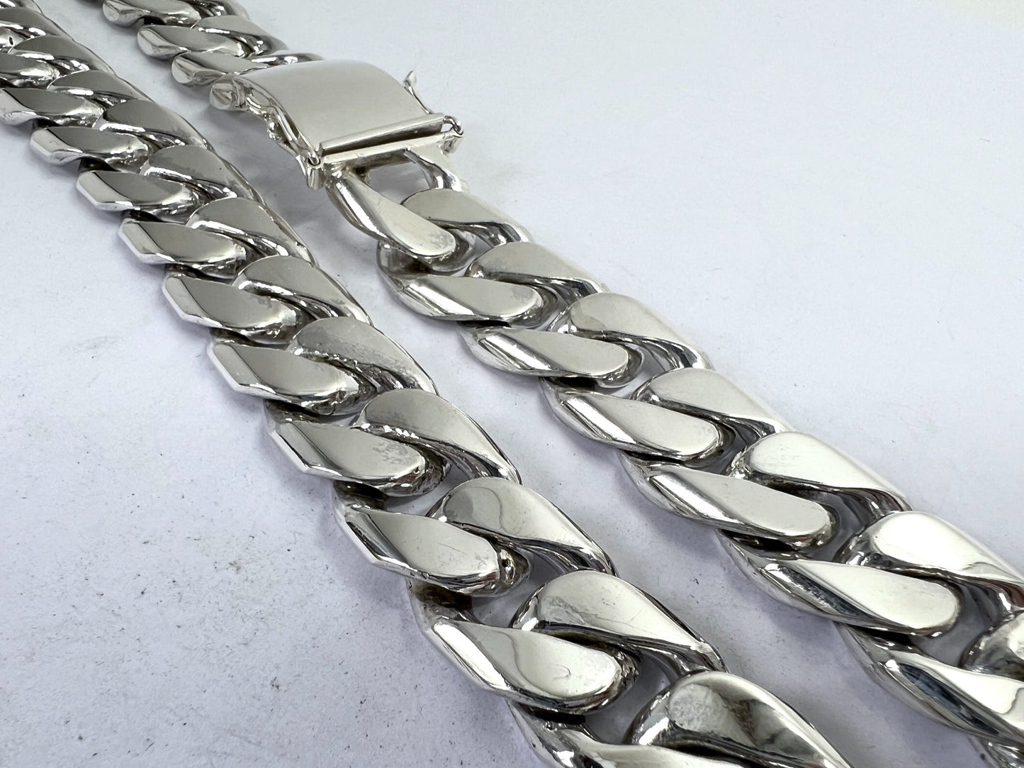 Long Heavy Taxco, Mexican 925 Sterling Silver Curb Chain Necklace. 690 g, 28"