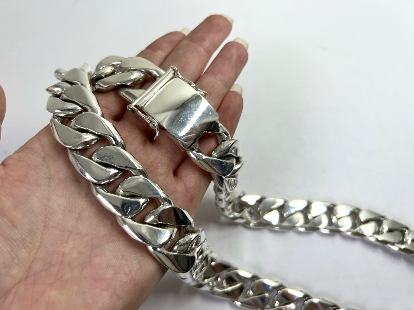 Long Heavy Taxco, Mexican 925 Sterling Silver Curb Chain Necklace. 690 g, 28"